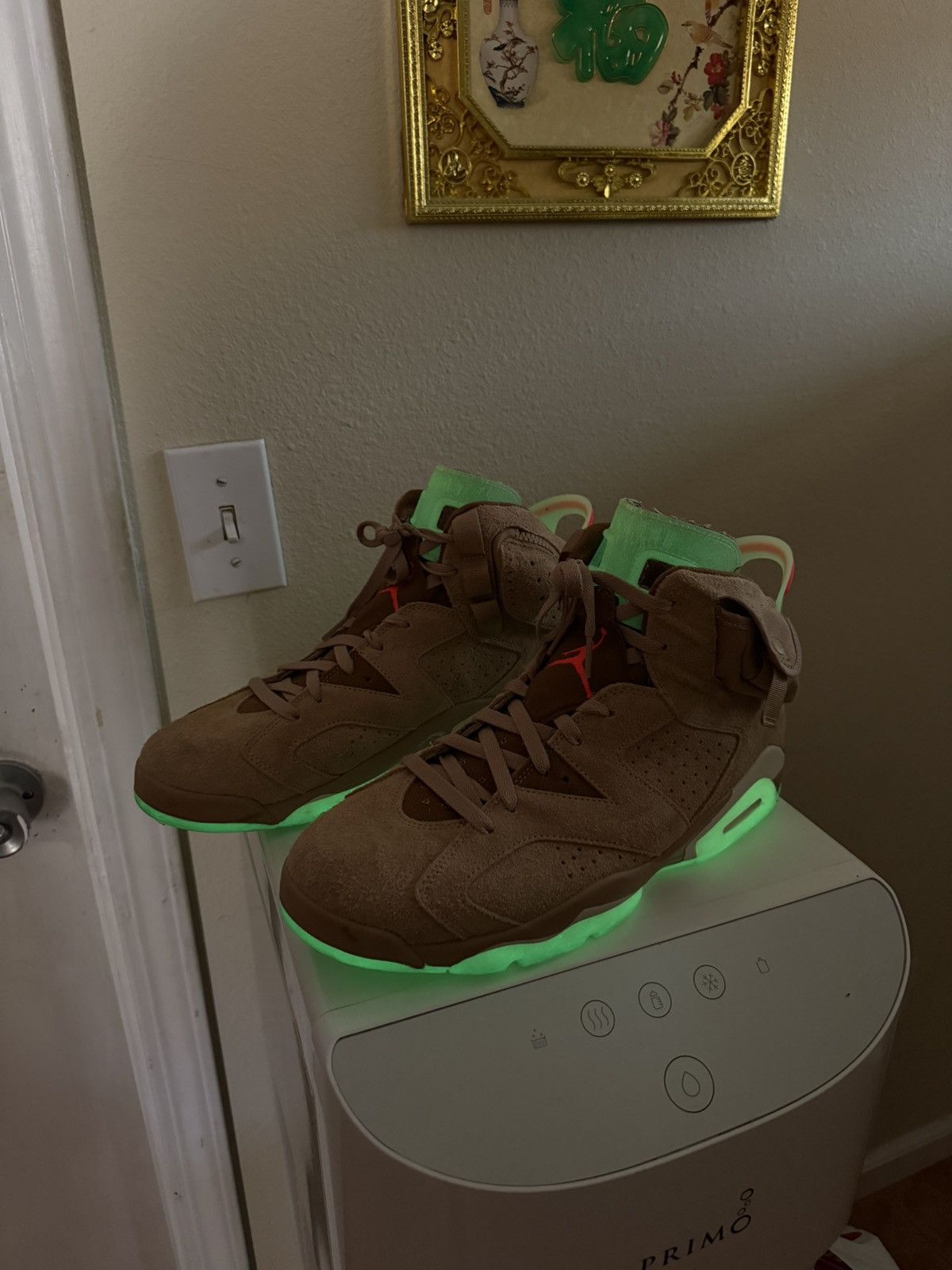 Jordan Brand × Travis Scott Jordan 6 Travis Scott British Khaki Size US 11.5 / EU 44-45 - 11 Thumbnail