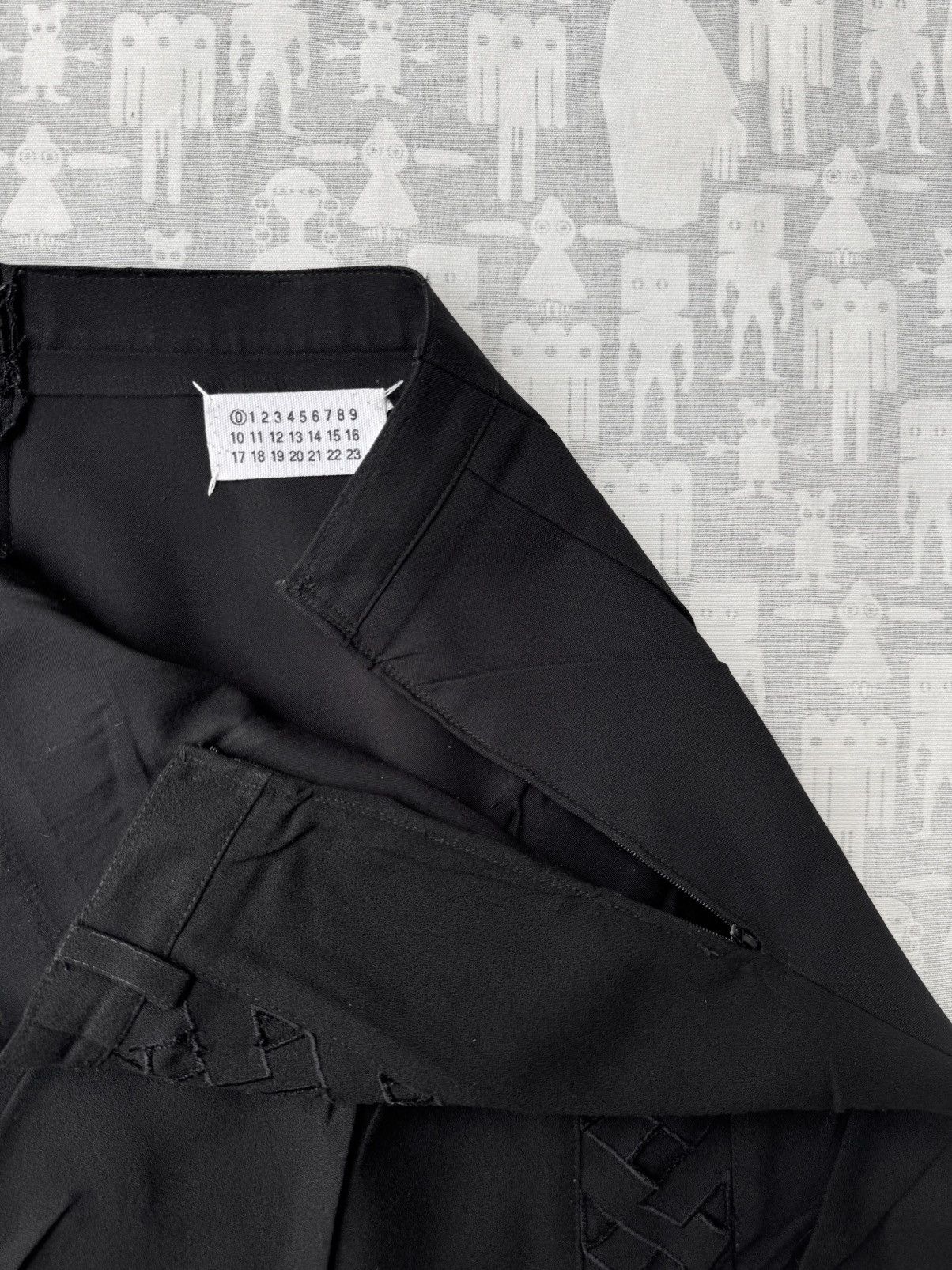 Maison Margiela Maison Martin Margiela AW01 Artisanal Compressed Skirt Size 27" / US 4 / IT 40 - 6 Thumbnail