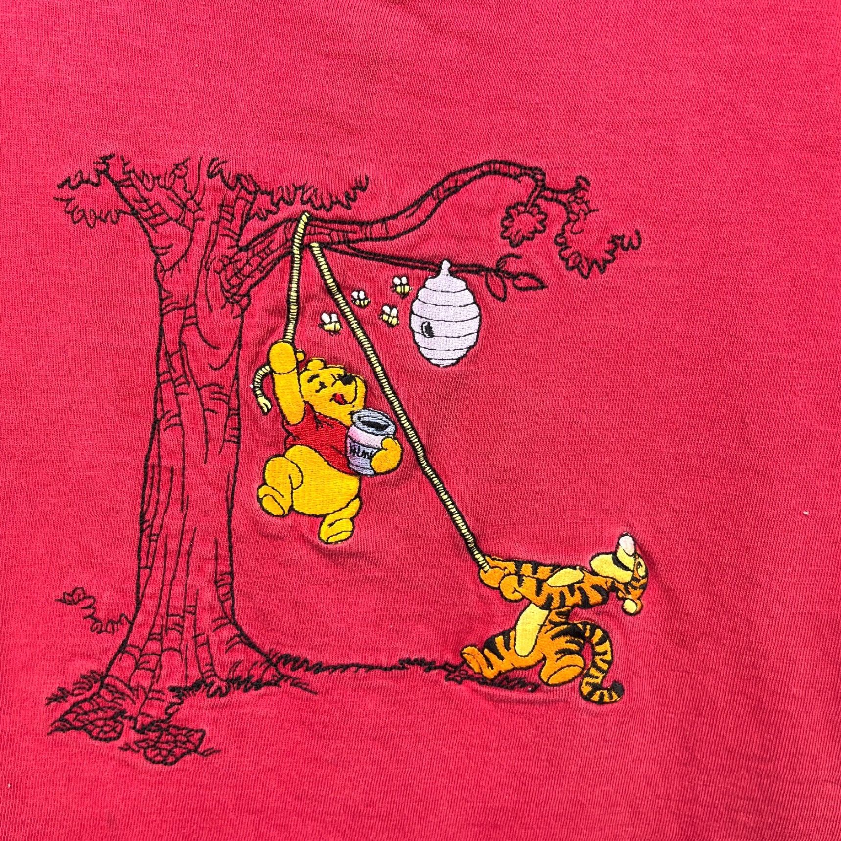 Disney VINTAGE Winnie the Pooh Tigger Disney T-Shirt XL Men Red 90s / Disney / T-Shirt / Winnie The Pooh / 90s / Mens Size US XL / EU 56 / 4 - 3 Thumbnail
