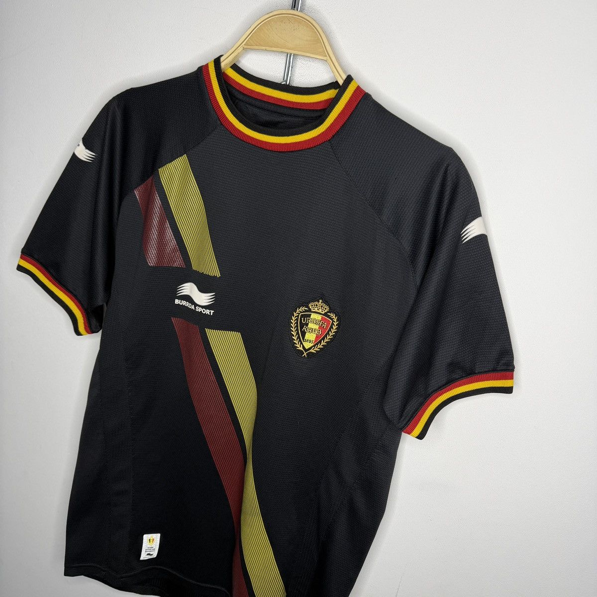 Vintage Belgium Burrda Sport Home Jersey Size US M / EU 48-50 / 2 - 2 Thumbnail