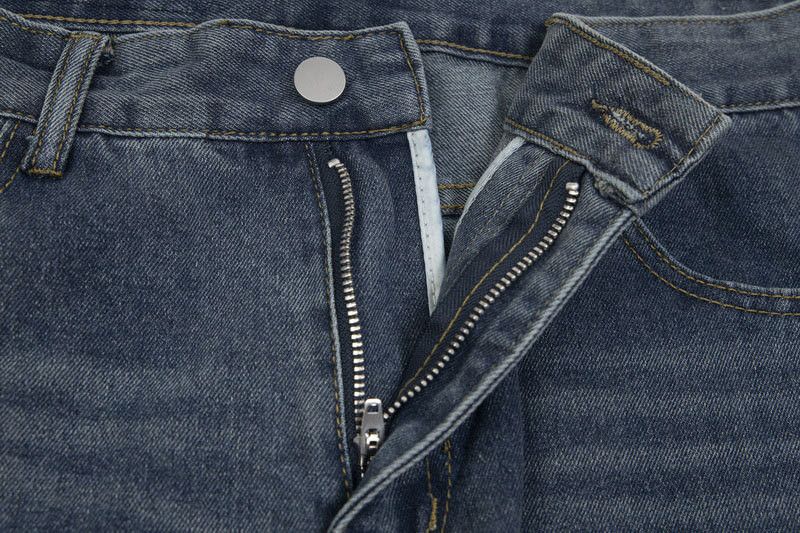 Jean American vintage men's floral embroidered loose jeans Size US 32 / EU 48 - 4 Thumbnail