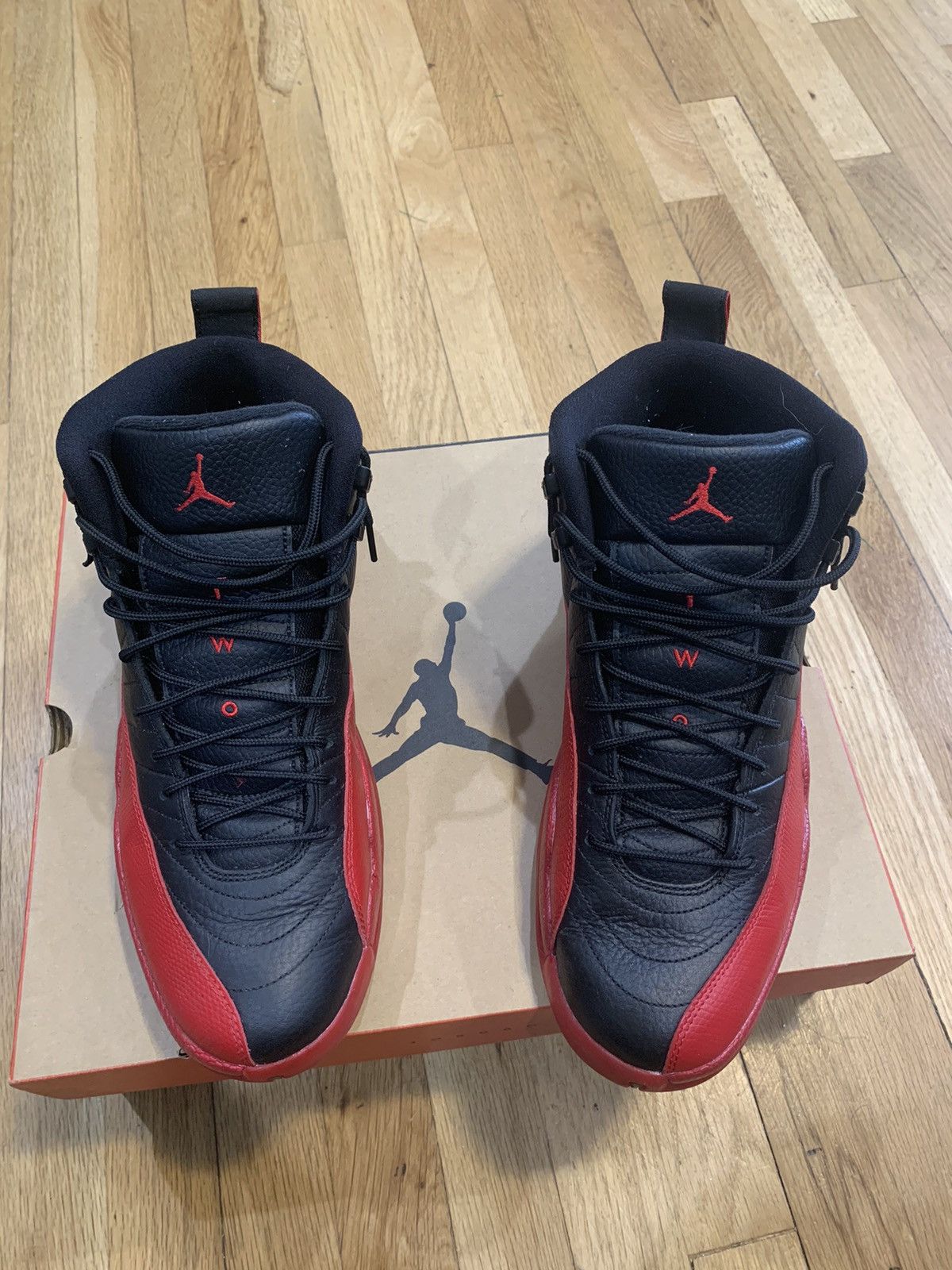 Jordan Brand × Nike Air Jordan 12 Flu game Size US 12 / EU 45 - 3 Thumbnail