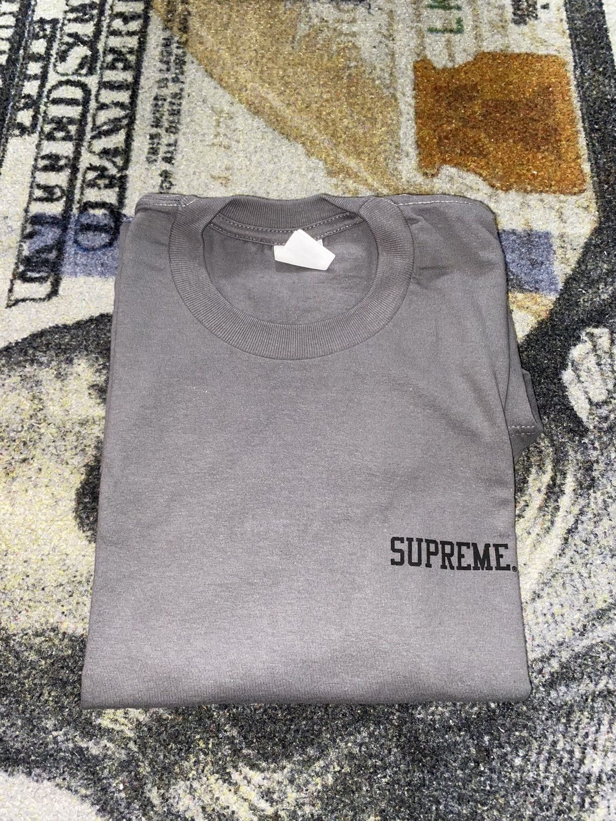 Supreme Supreme Fight For New York Tee Charcoal Size US S / EU 44-46 / 1 - 3 Thumbnail