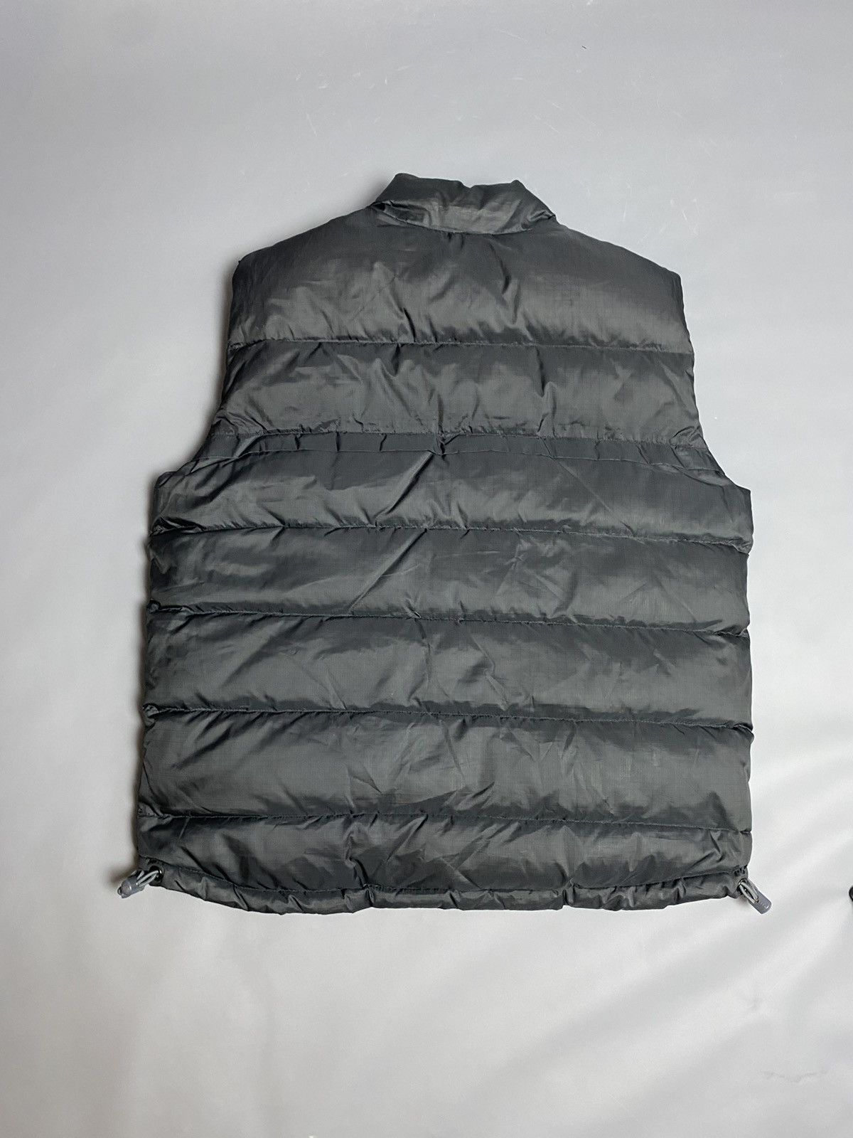 Nike Vintage 00s Nike ACG Down Reversible Black Vest Puffer L Size US L / EU 52-54 / 3 - 2 Thumbnail