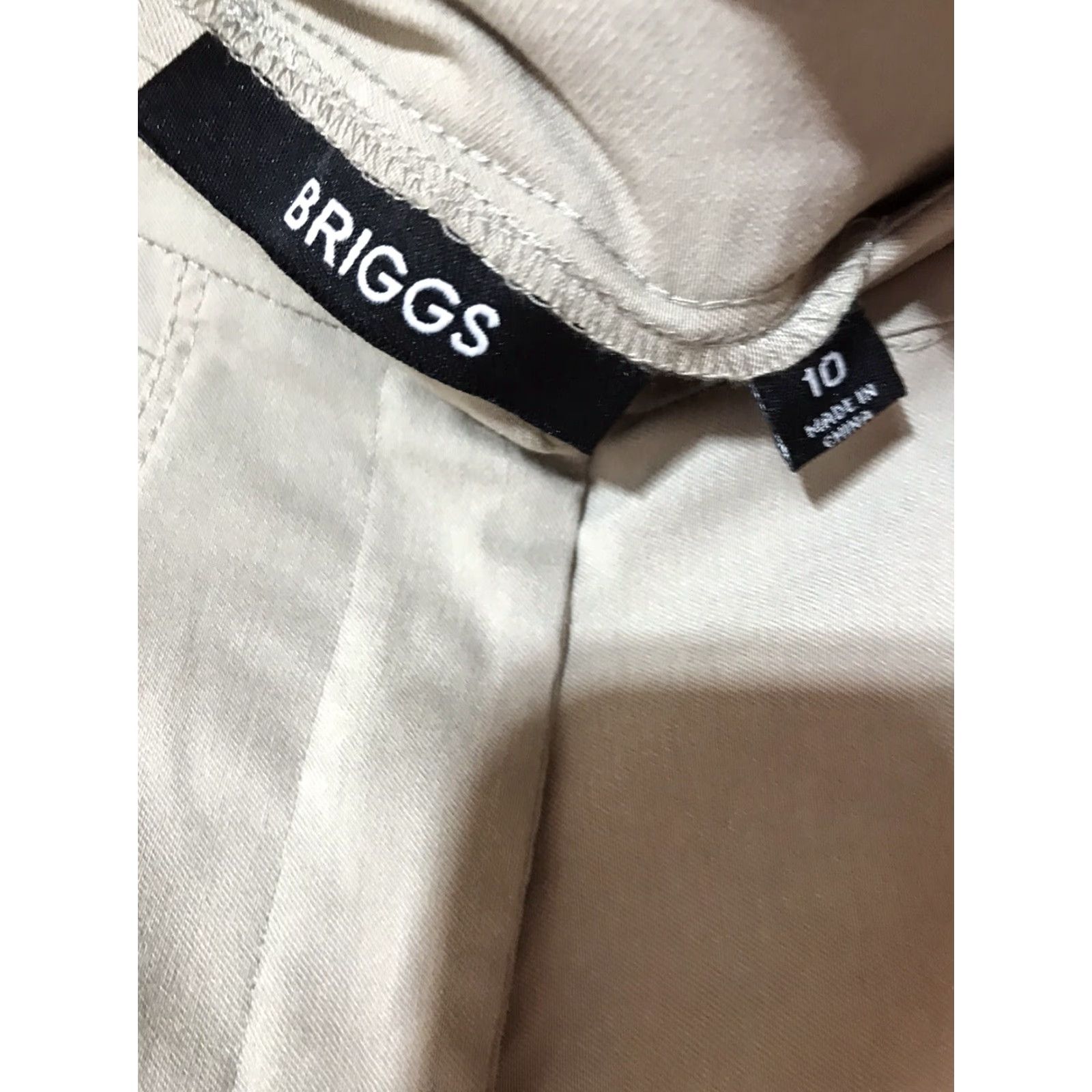Vintage VINTAGE Briggs Women's Khaki Straight Fit Cropped Pants Size 10 Spring Summer Comfort Stretch Size 32" / US 10 / IT 46 - 3 Thumbnail