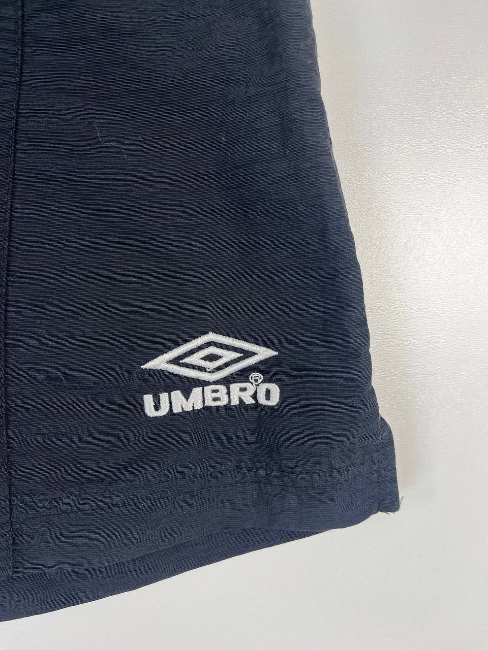 Umbro Manchester United Umbro Shorts Black Vintage Football Size S Size US 30 / EU 46 - 4 Thumbnail