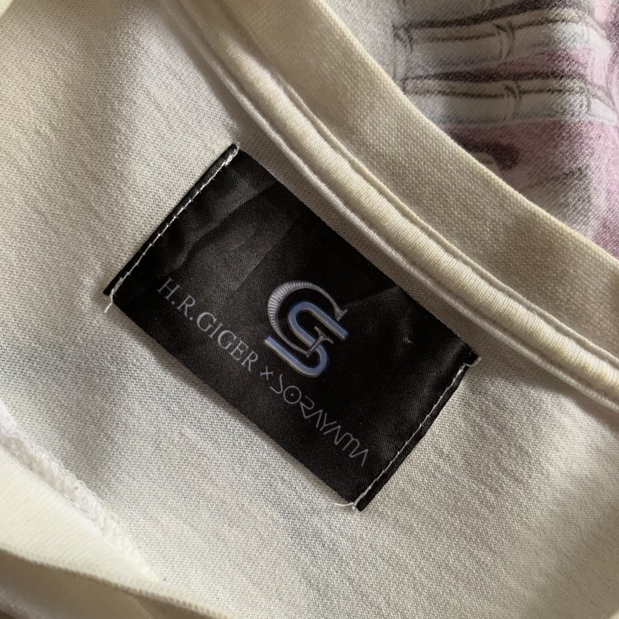 Japanese Brand H.R.Giger x Sorayama Size US L / EU 52-54 / 3 - 6 Thumbnail