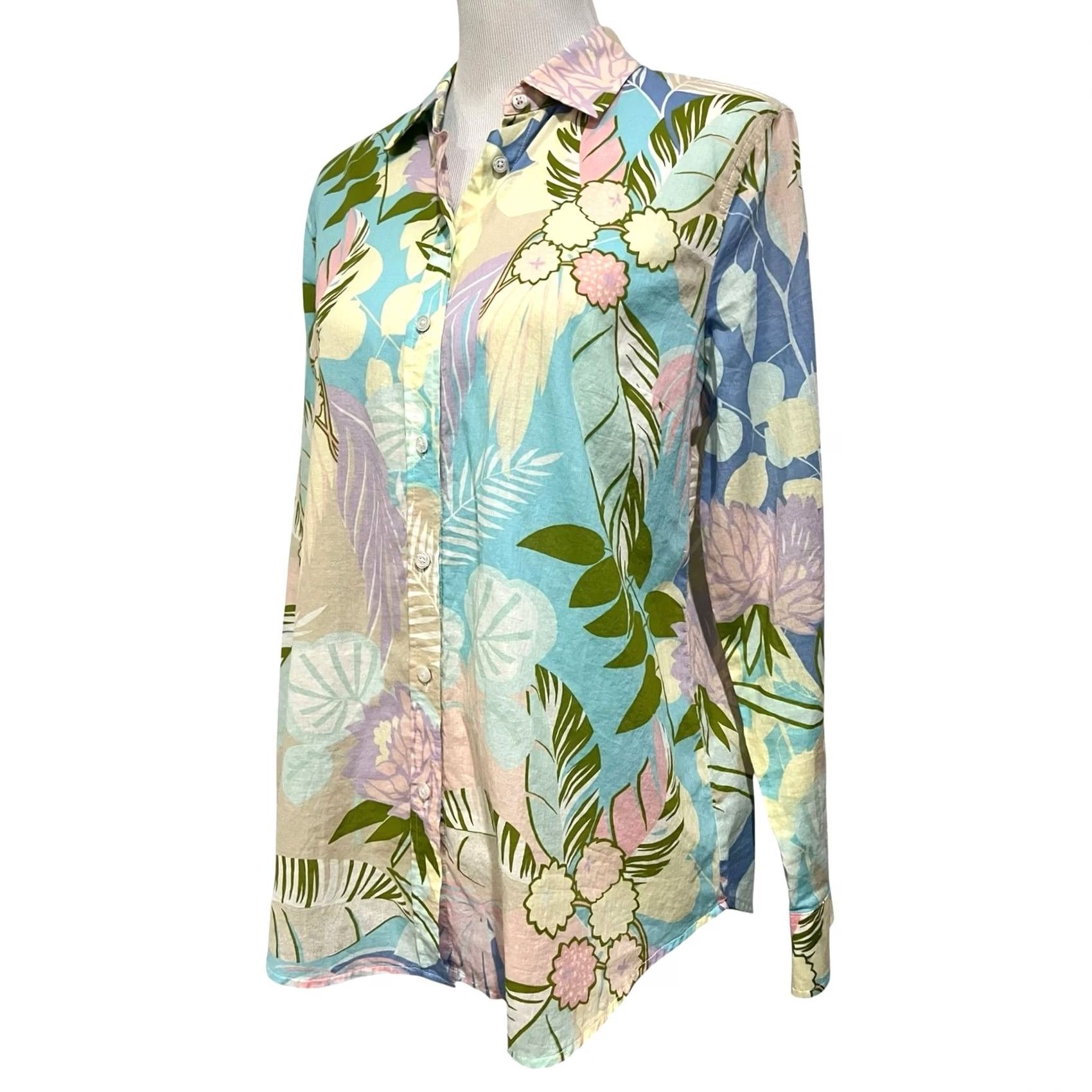 Talbots Talbots Button Up Shirt Sz M Cotton Pastel Floral Print Lightweight 100% Cotton Blouse Womens Size 1X Short Sleeve? Size XL / US 12-14 / IT 48-50 - 3 Thumbnail