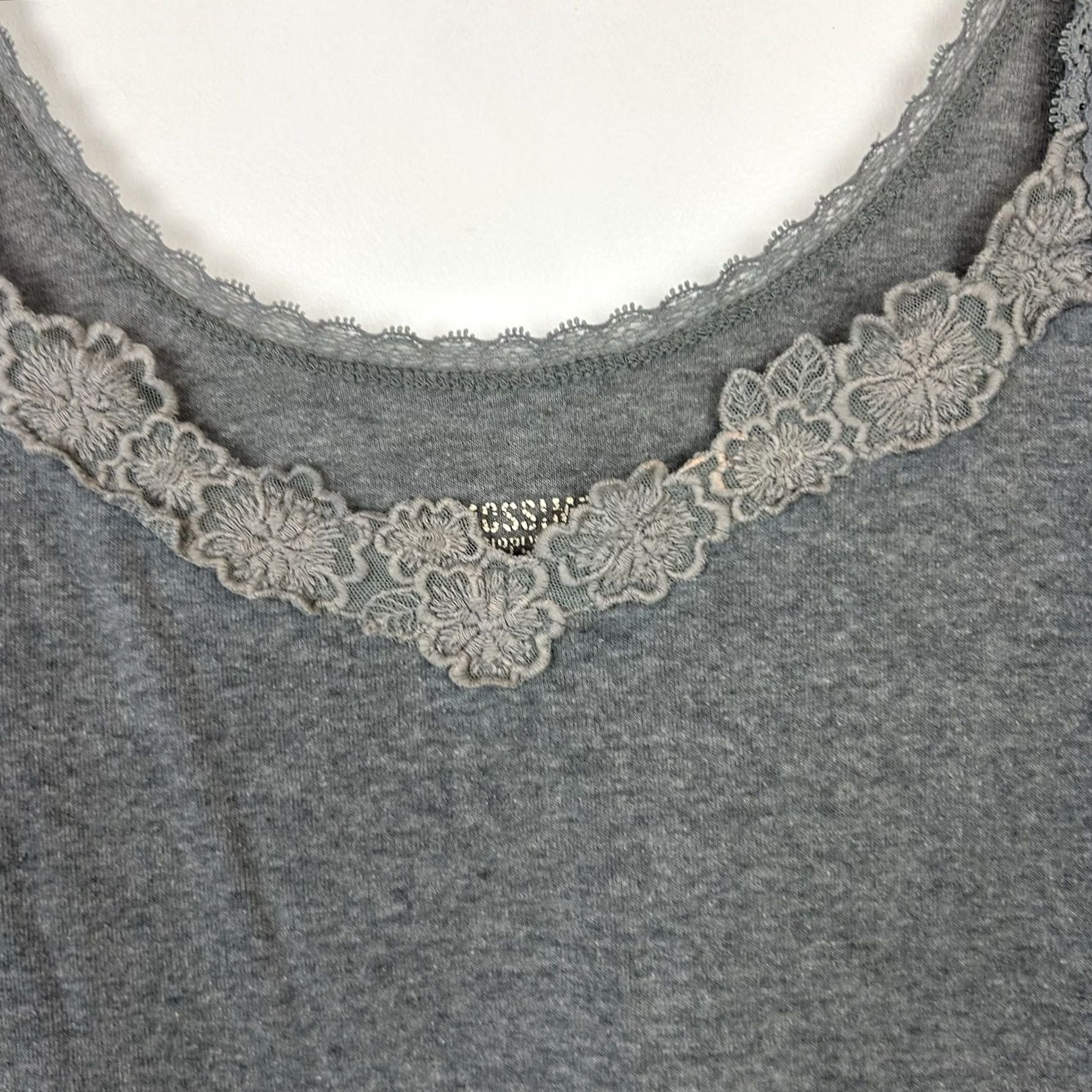 Mossimo VINTAGE Mossimo Tank Top Large Lace Trim Gray Elaina Gilbert Bella Swan Size L / US 10 / IT 46 - 4 Thumbnail