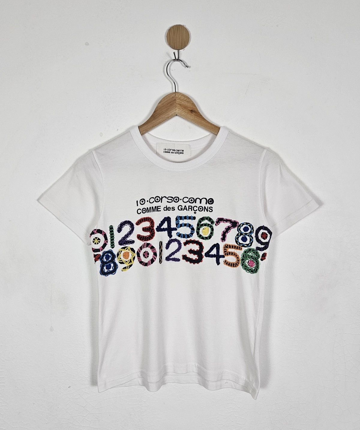 10 Corso Como × Comme des Garcons Comme des Garcons 10 corso commo embroidred shirt Size S / US 4 / IT 40 - 1 Thumbnail