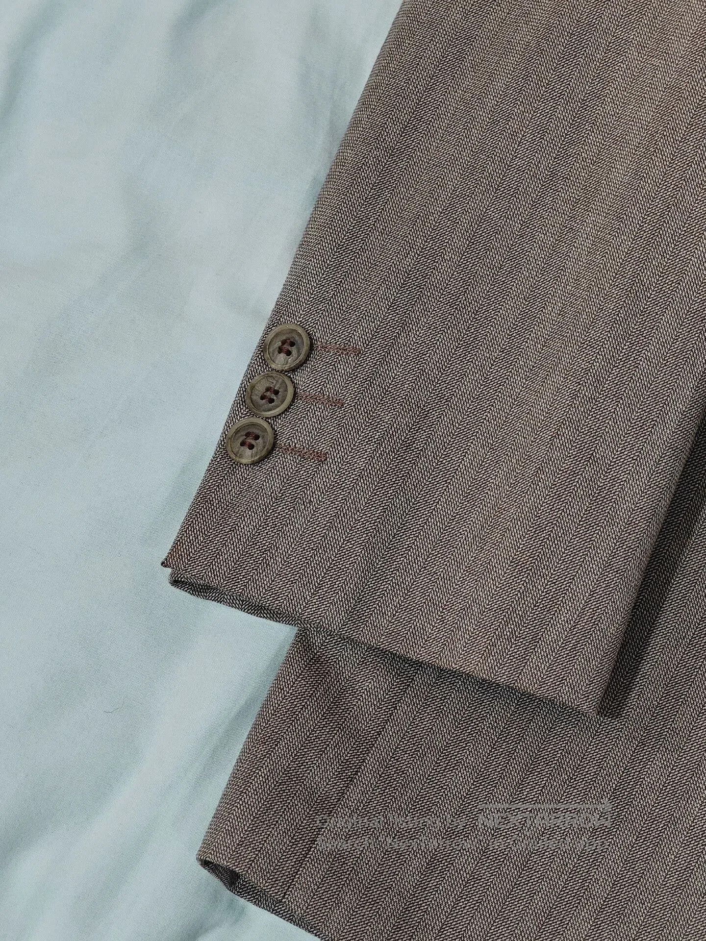 Yves Saint Laurent YSL Vintage Wool Suit in Gray. Size US S / EU 44-46 / 1 - 7 Thumbnail