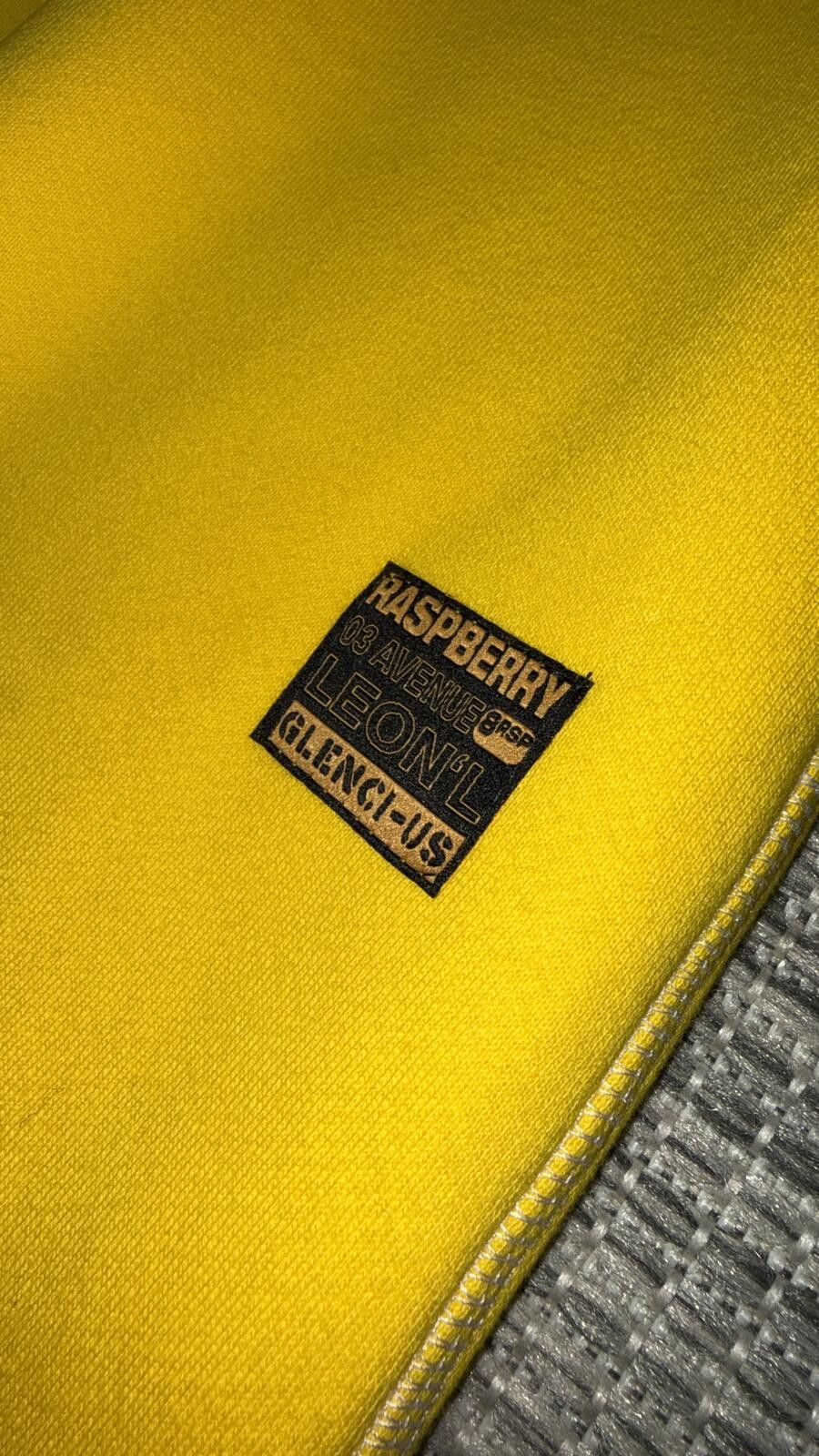 The GV Gallery GV Gallery Lemon Drop Sweats Size US 36 / EU 52 - 2 Thumbnail