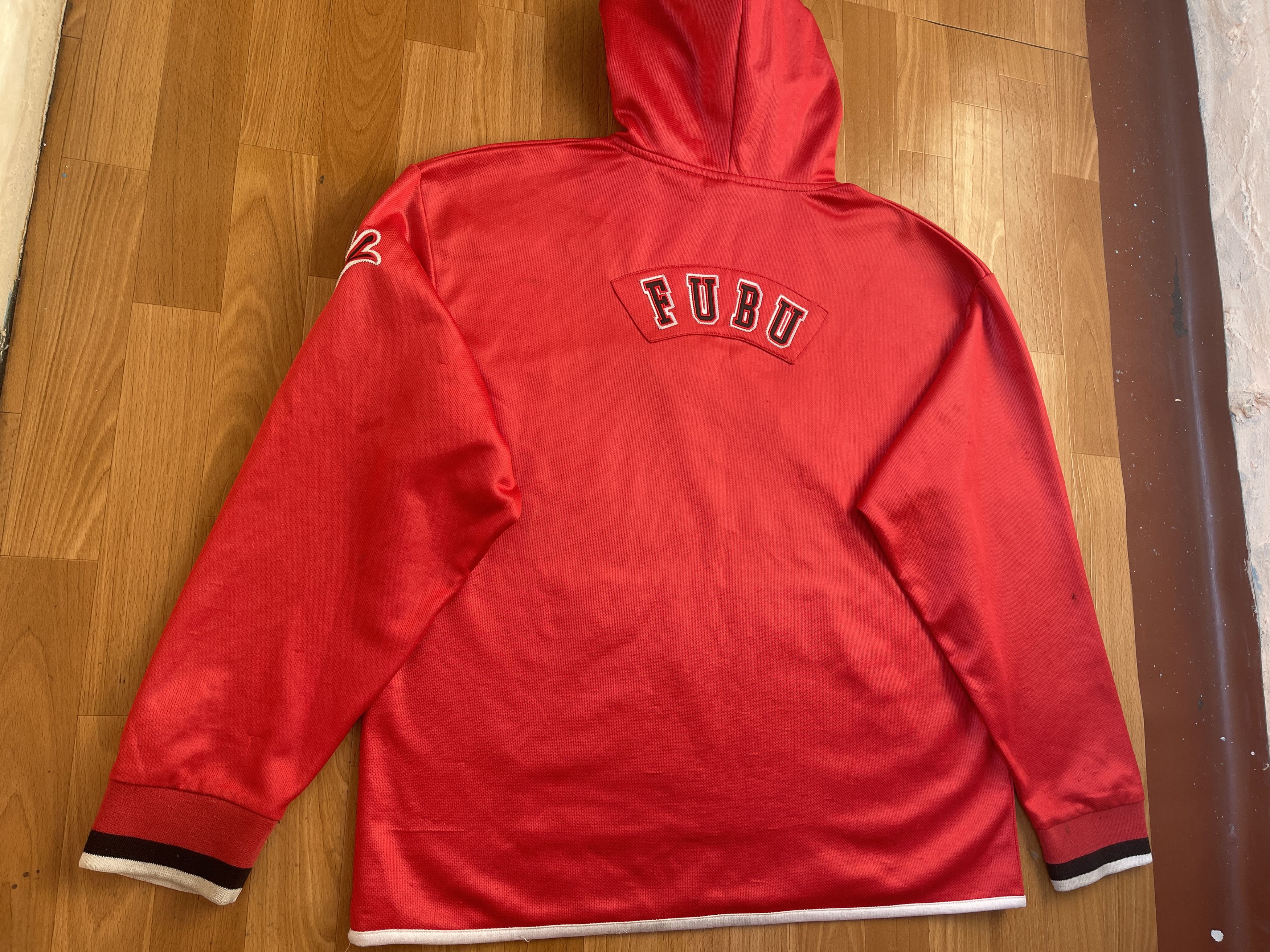 Fubu FUBU hoodie, Brooklyn t-shirt vintage New York City Series L Size US L / EU 52-54 / 3 - 15 Thumbnail