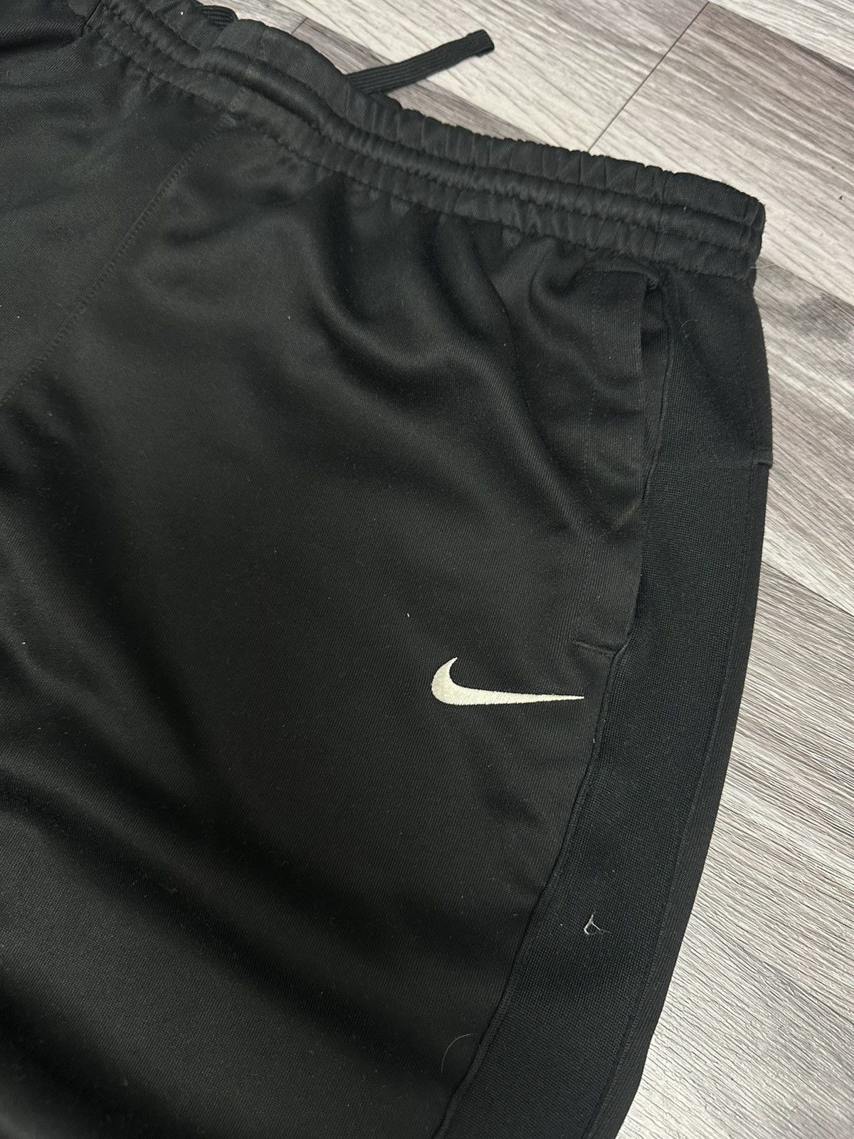 Nike × Vintage Nike Vintage Mens Black y2k Baggy Sweatpants hype streetwear Size US 32 / EU 48 - 5 Thumbnail
