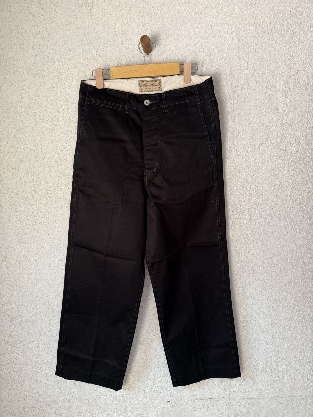 Buzz Rickson's Buzz Rickson X William Gibson - 1942 Black Chino