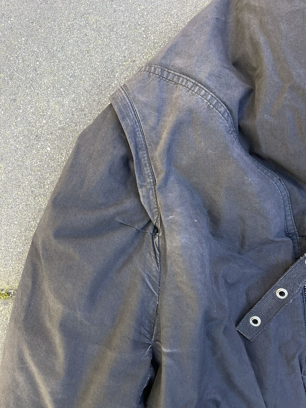 Rick Owens × Rick Owens Drkshdw *Fits mens L* aw05 MOOG runway Duvet bondage bomber Jacket Size US S / EU 44-46 / 1 - 4 Thumbnail