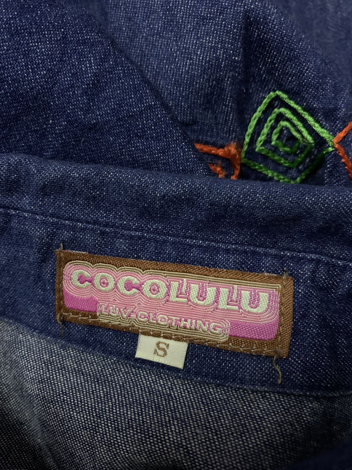 Japanese Brand × Vintage Vintage Japanese Cocolulu Embroidery Denim Button Shirt Size XS / US 0-2 / IT 36-38 - 7 Thumbnail