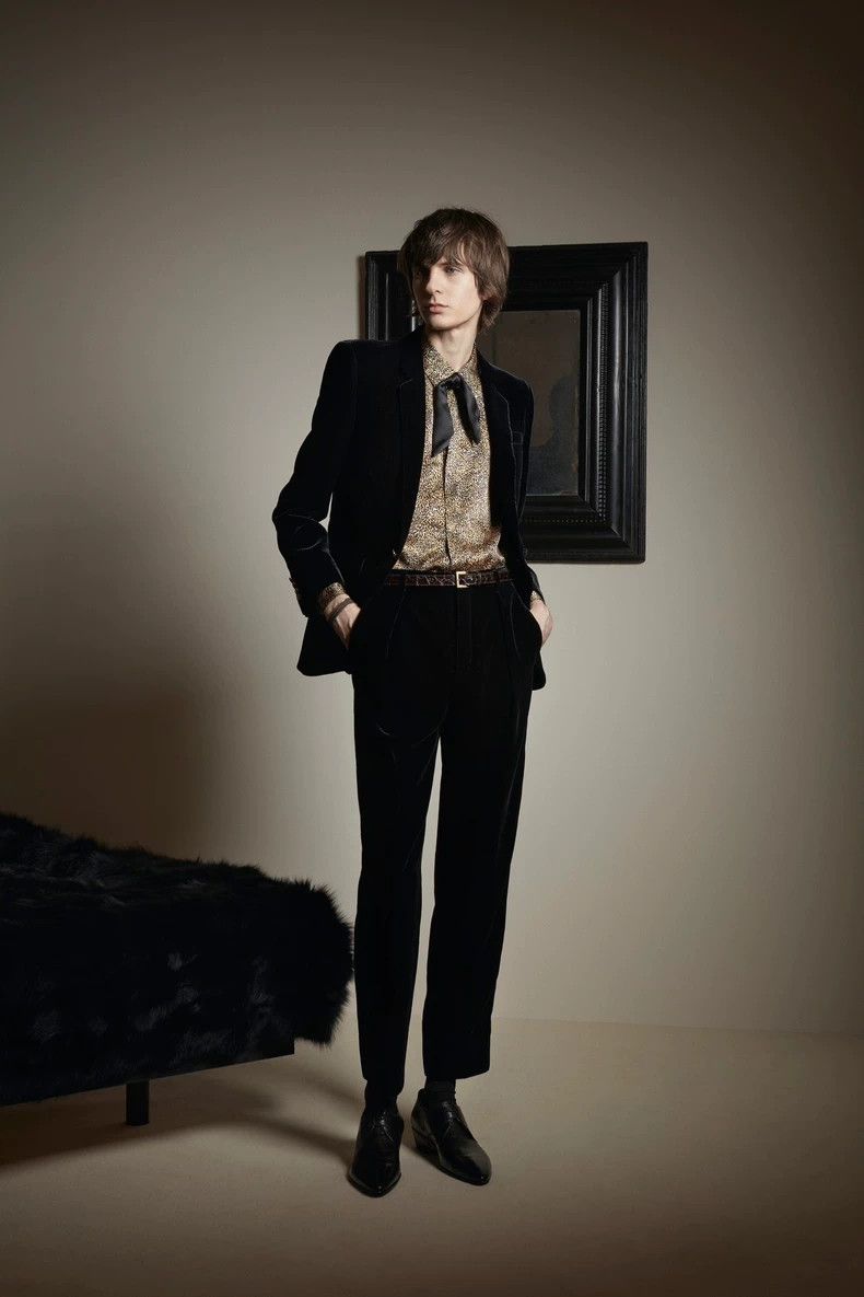 Yves Saint Laurent Saint Laurent size 38 20 FW mulberry silk tiger-print shirt Size US M / EU 48-50 / 2 - 5 Thumbnail