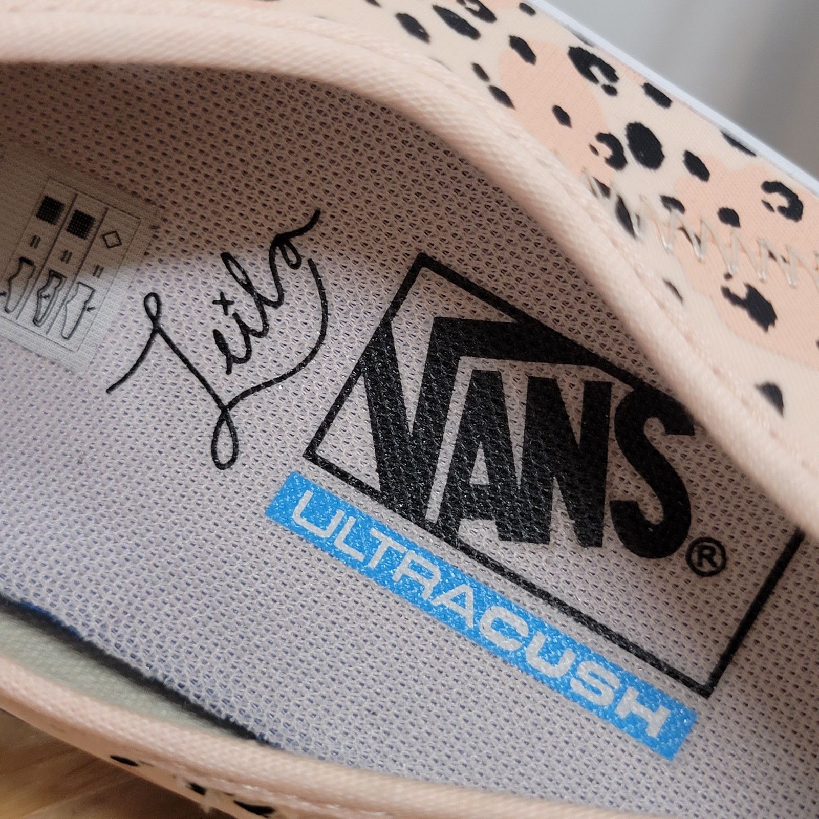 Vans VANS Sneakers X Leila Hurst Tiny Animal Print -M 5.5 / W 7 Size US 7 / IT 37 - 6 Thumbnail