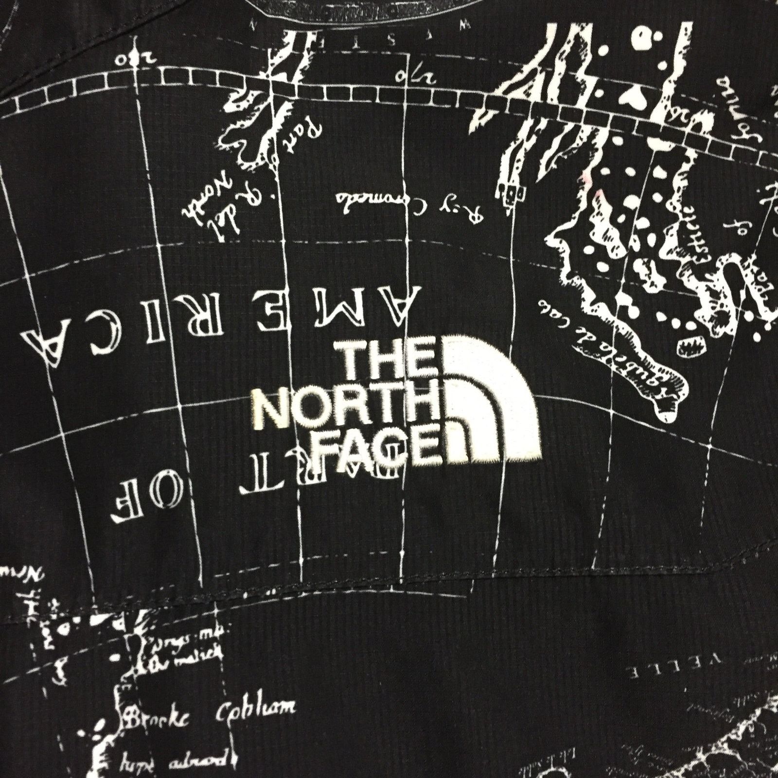 Supreme 2012 Supreme x The North Face Venture Black Mountain Light Size US M / EU 48-50 / 2 - 6 Thumbnail