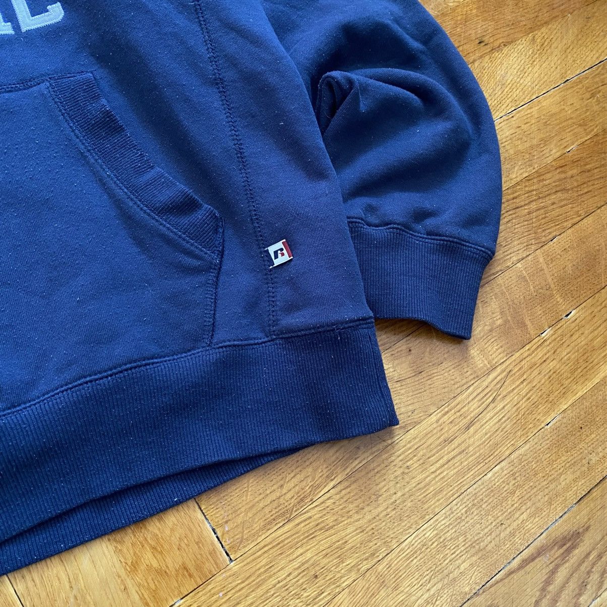 Russell Athletic VINTAGE RUSSEL ATHLETIC BIG LOGO BOXY HOODIE Size US M / EU 48-50 / 2 - 3 Thumbnail