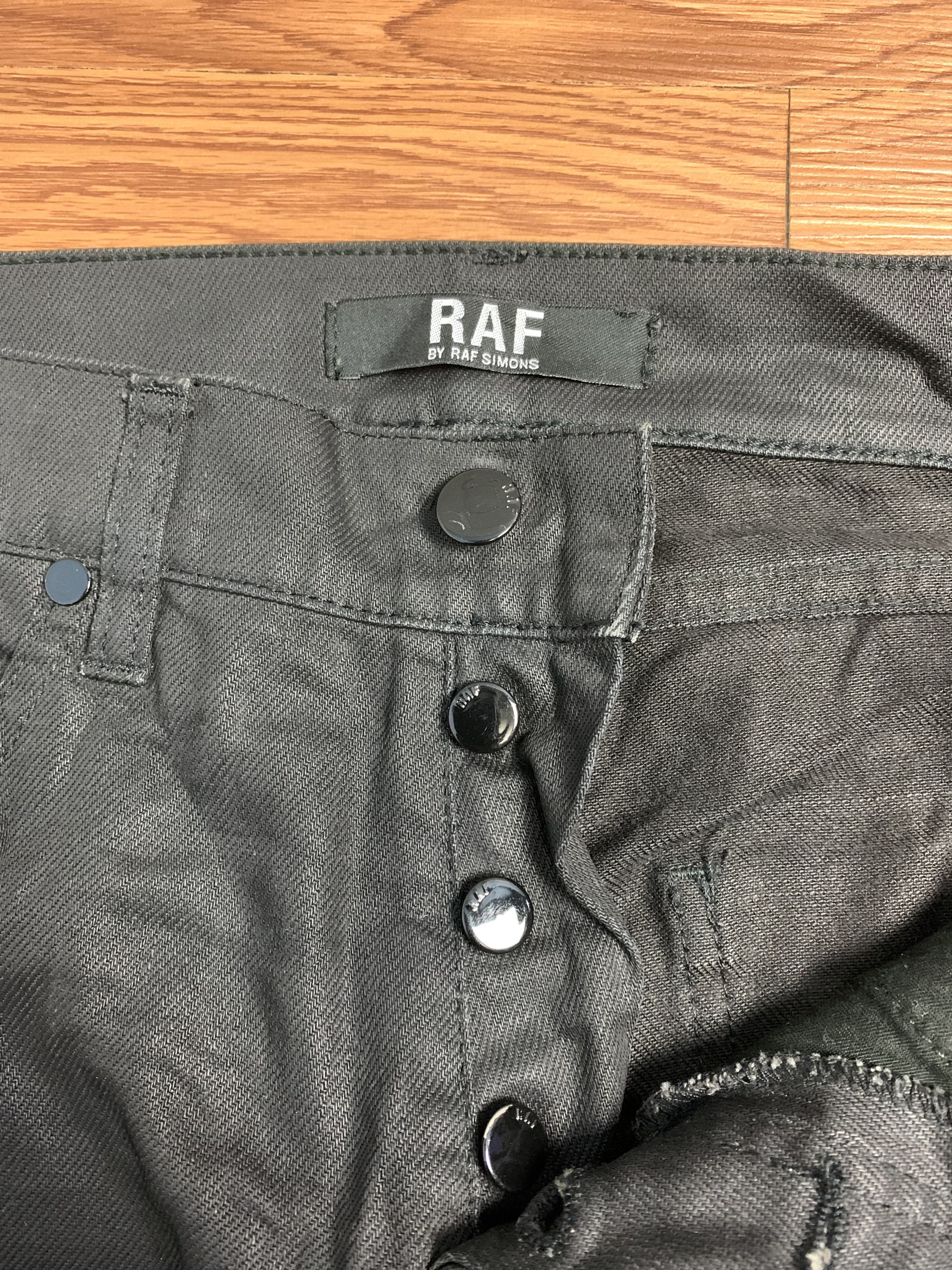 Raf Simons Raf Simons Black Coated Denim Size US 31 - 7 Thumbnail