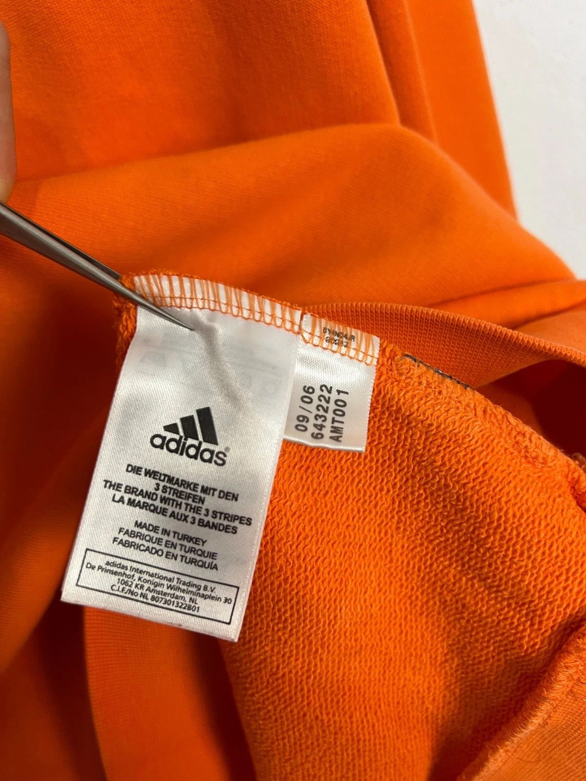 Adidas Vintage Adidas Orange Big Logo Sweatshirt Mens Crewneck Rare Size US XL / EU 56 / 4 - 5 Thumbnail