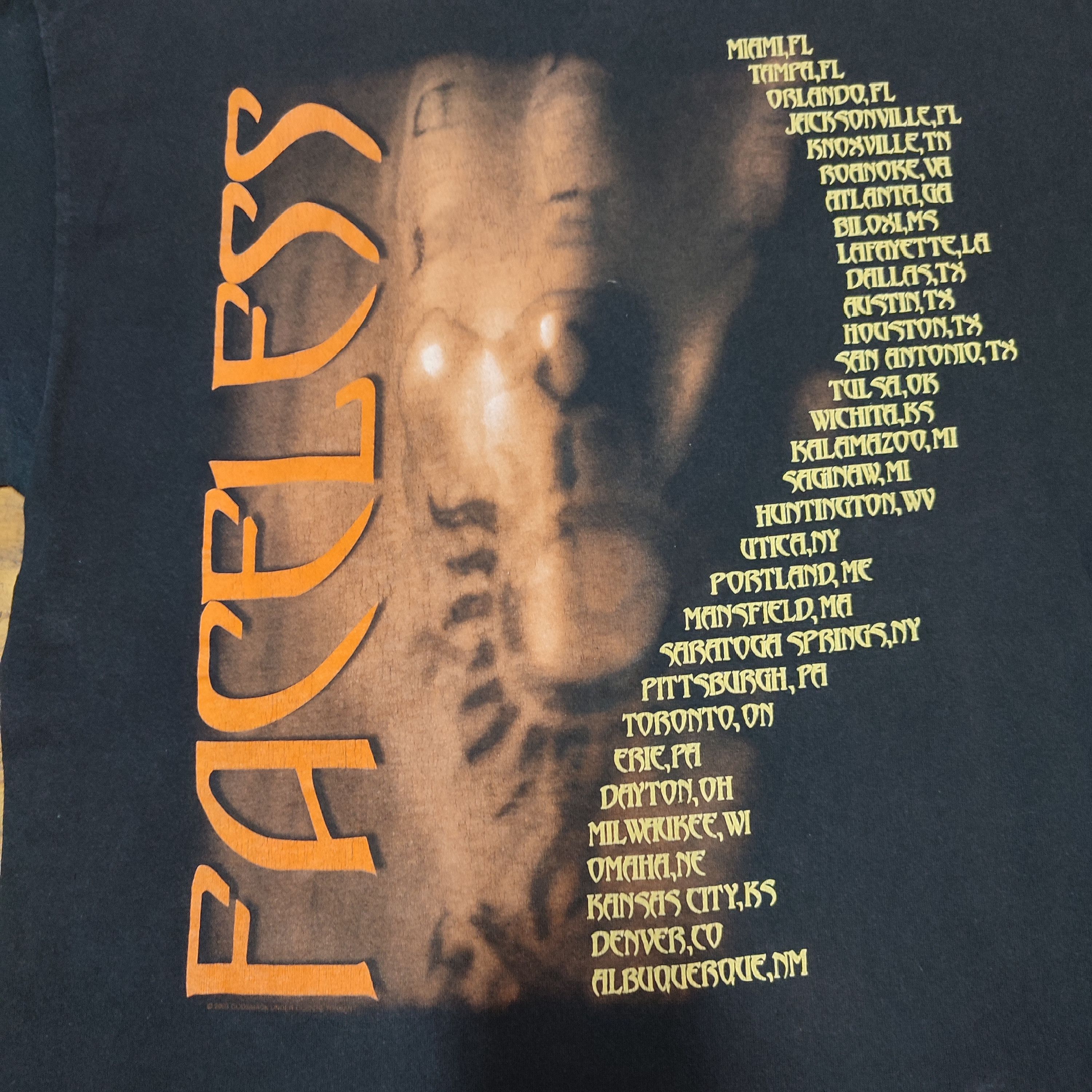 Band Tees × Vintage Vintage 2003 Godsmack Faceless Tour Tennessee River T-shirt Size US L / EU 52-54 / 3 - 5 Thumbnail