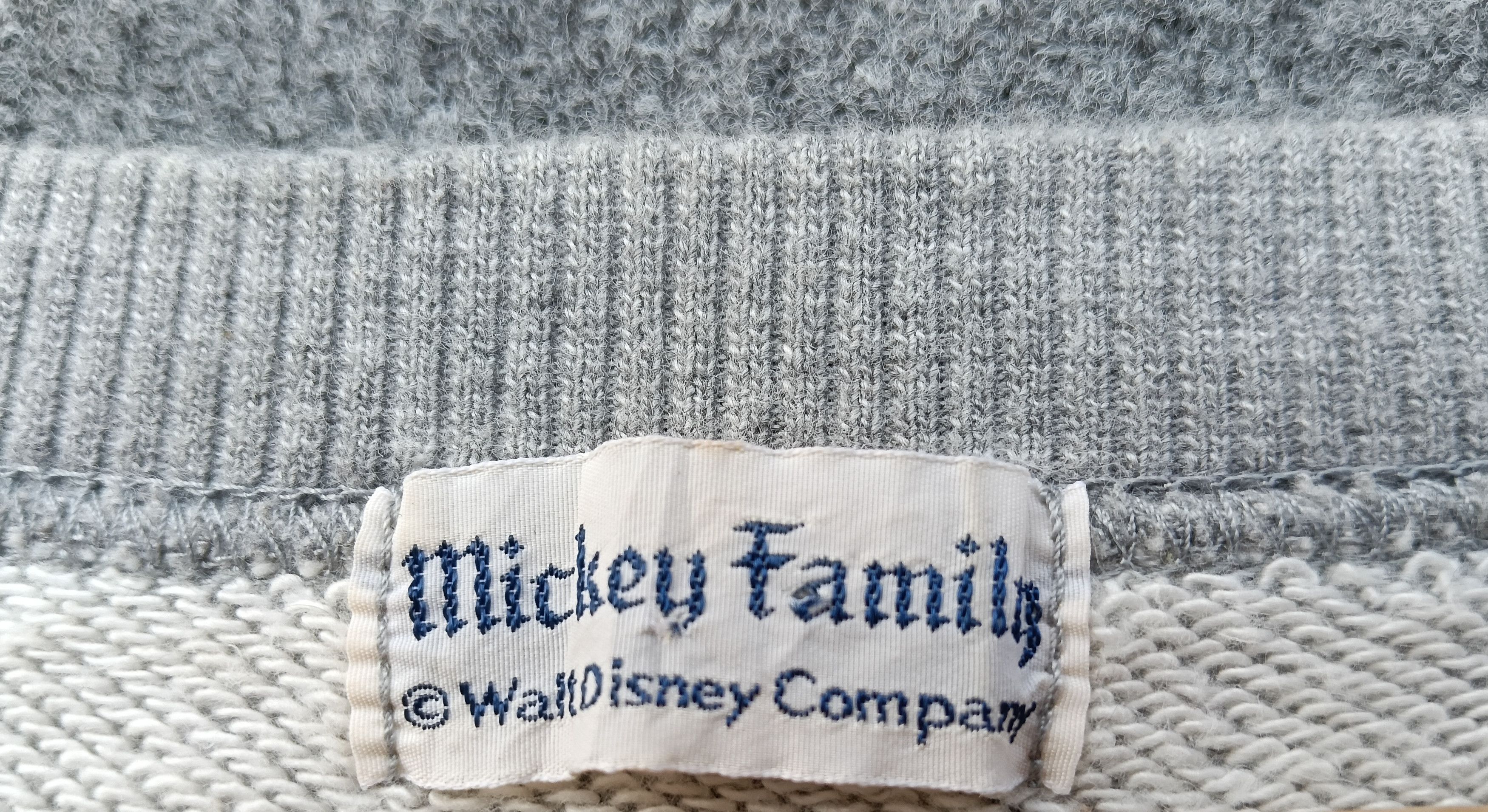 Mickey Mouse Vintage Mickey mouse sweatshirt 3Q. Size US M / EU 48-50 / 2 - 3 Thumbnail