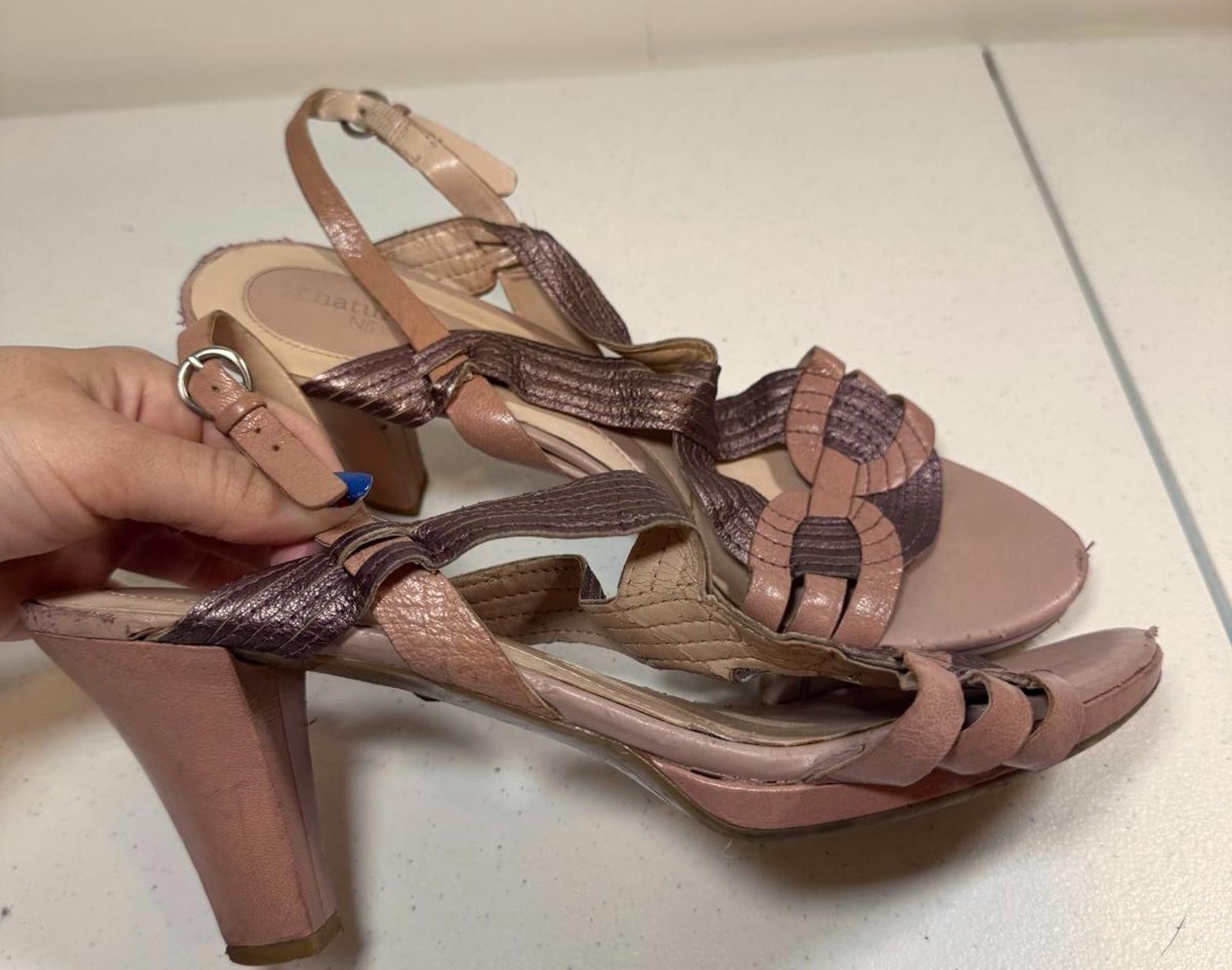 Other Naturalizer Elegant Heeled Sandals with Stylish Straps Size US 10 / IT 40 - 2 Thumbnail