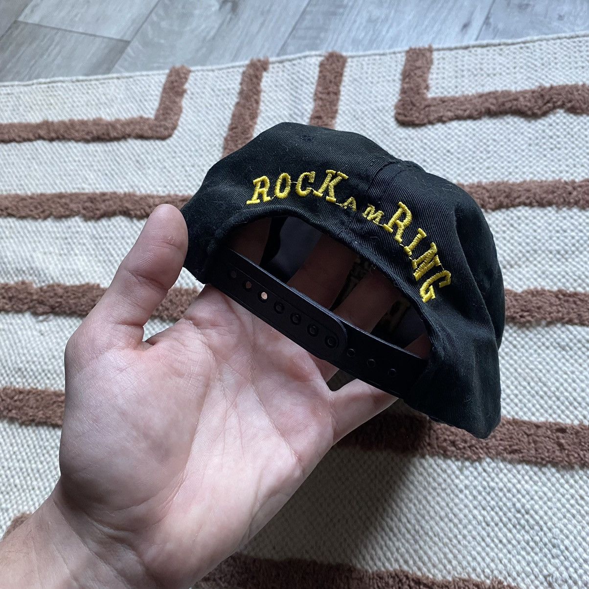 Band Tees VINTAGE MTV ROCK AM RING CAP Size ONE SIZE - 2 Thumbnail