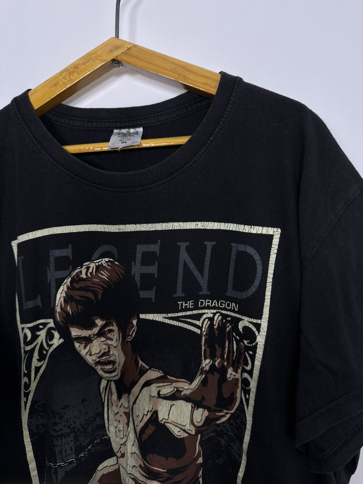 Vintage Vintage Y2k Legend The Dragon T-Shirt 00’s Size US XL / EU 56 / 4 - 7 Thumbnail