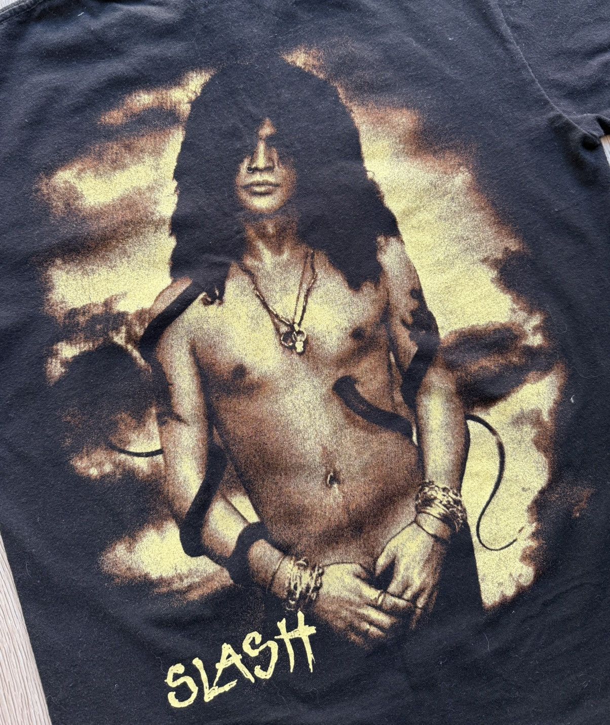Band Tees Vintage 90s Slash Big Logo T-Shirt Band Tee Size US M / EU 48-50 / 2 - 9 Thumbnail