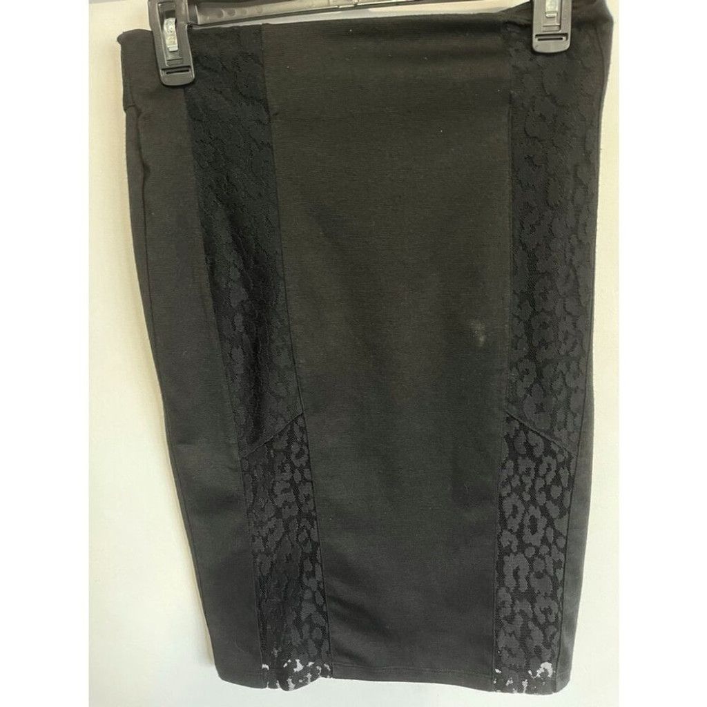 Forever 21 Forever 21 Black Lace Pencil Skirt Size 27" / US 4 / IT 40 - 1 Thumbnail