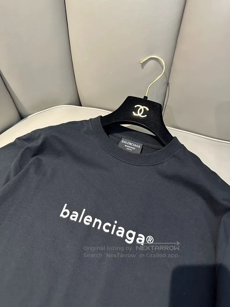Balenciaga Balenciaga T-Shirt Size US S / EU 44-46 / 1 - 2 Thumbnail