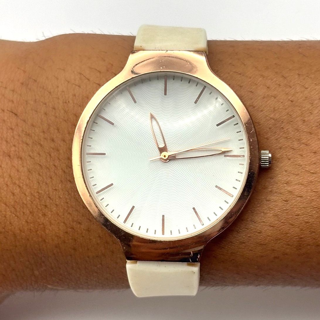 Other Gold & White Watch Size ONE SIZE - 2 Thumbnail