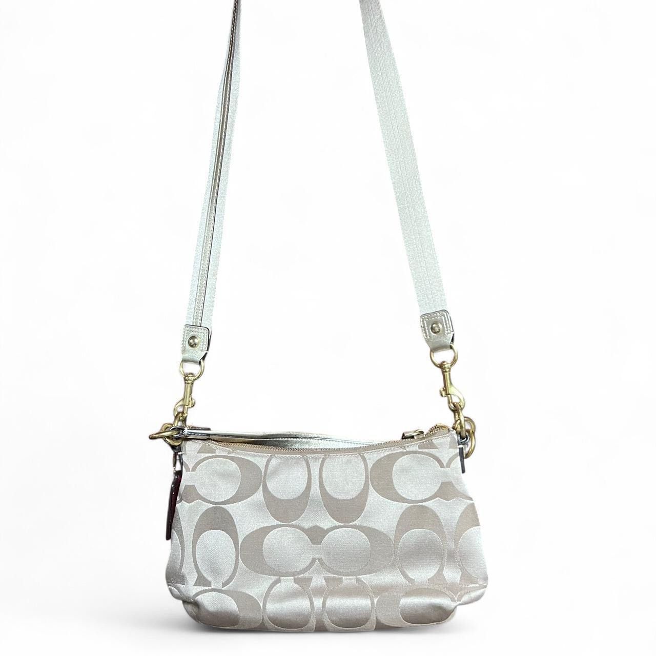 Coach Coach Daisy Pop-C 2012 Size ONE SIZE - 3 Thumbnail