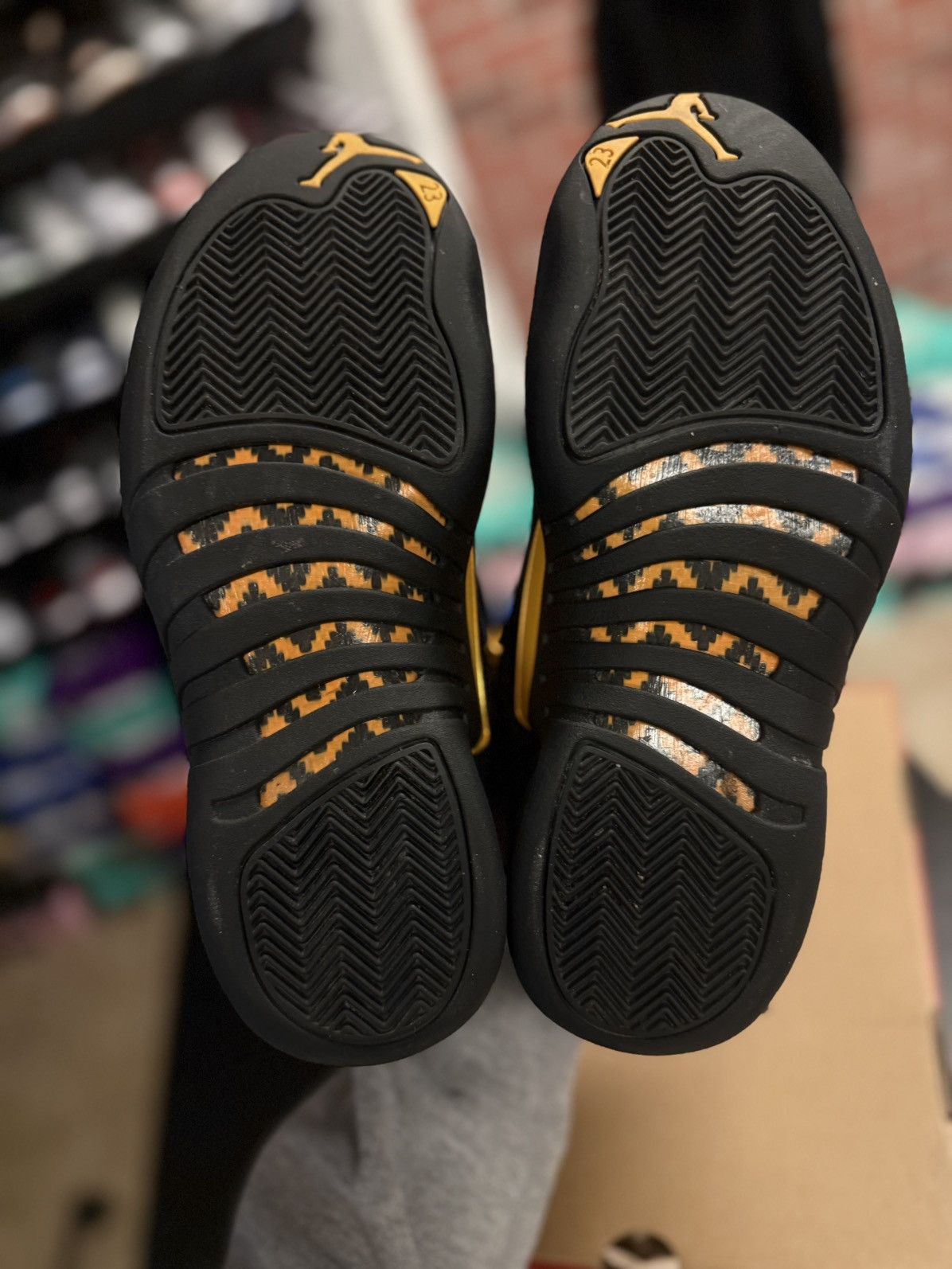 Jordan Brand × Nike Jordan 12 Black Taxi Size 8 🧼 W BOX (2022) Size US 8 / EU 41 - 13 Thumbnail