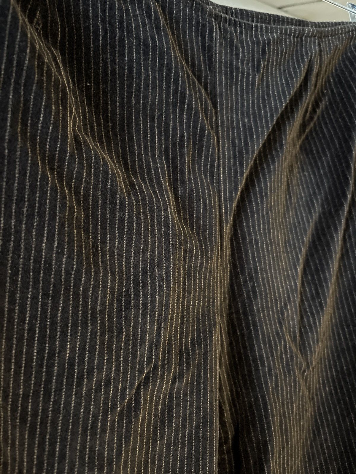 Gloria Vanderbilt Women’s Black pinstripe corduroy Pants Size 36" / US 14 / IT 50 - 1 Thumbnail