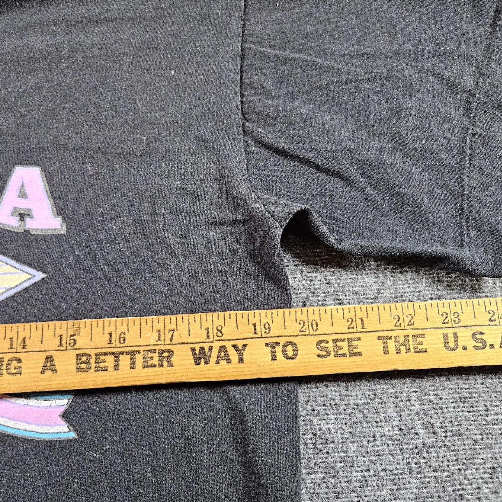 Vintage VINTAGE Florida Shirt Mens Large Black Dolphin Sailboat Graphic Made USA 80s Shirt Mens Large Black Dolphin Sailboat Graphic Made USA 80s Size US L / EU 52-54 / 3 - 5 Thumbnail