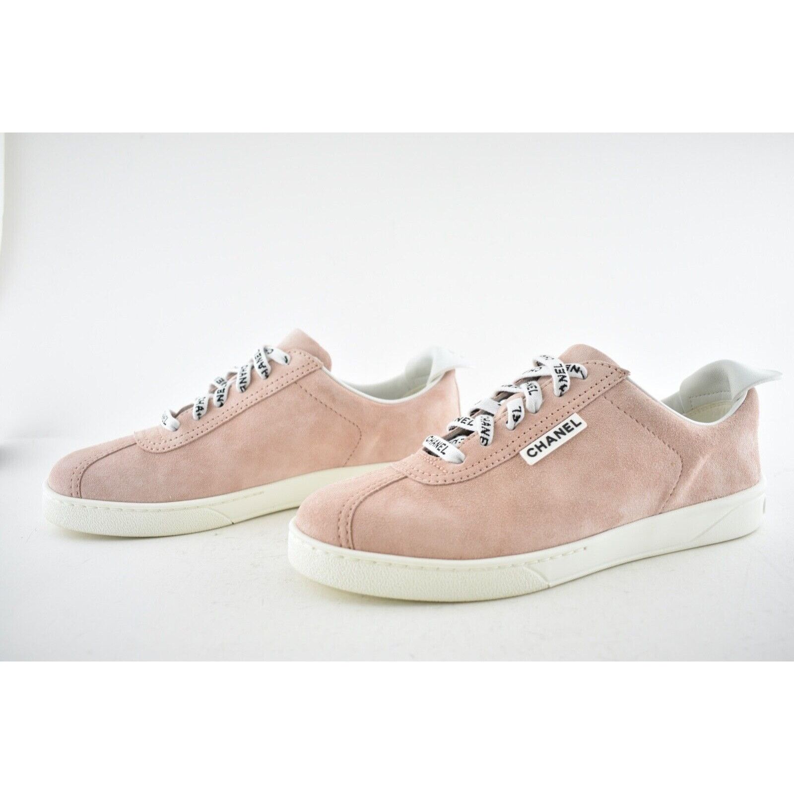 Chanel 20S Weekender CC Logo Laces Low Top Flat Runner Sneaker 42 Size US 12 / IT 42 - 9 Thumbnail