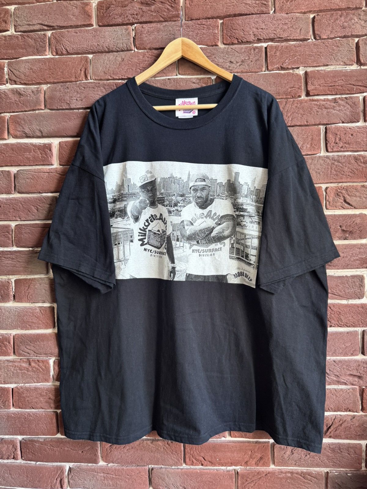 Band Tees Mobb Deep Milkcrate Grail 3XL Band Rap Tee Y2k 00s Vintage Size US XXL / EU 58 / 5 - 1 Thumbnail