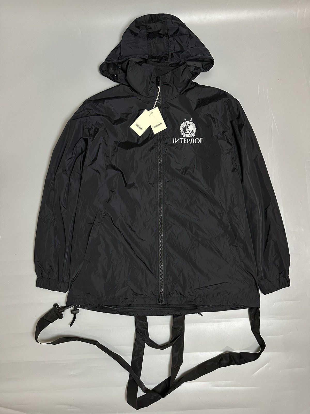 Vetements Vetements FW19 Interpool Bondage Jacket/Convertible to bag Size US M / EU 48-50 / 2 - 2 Thumbnail
