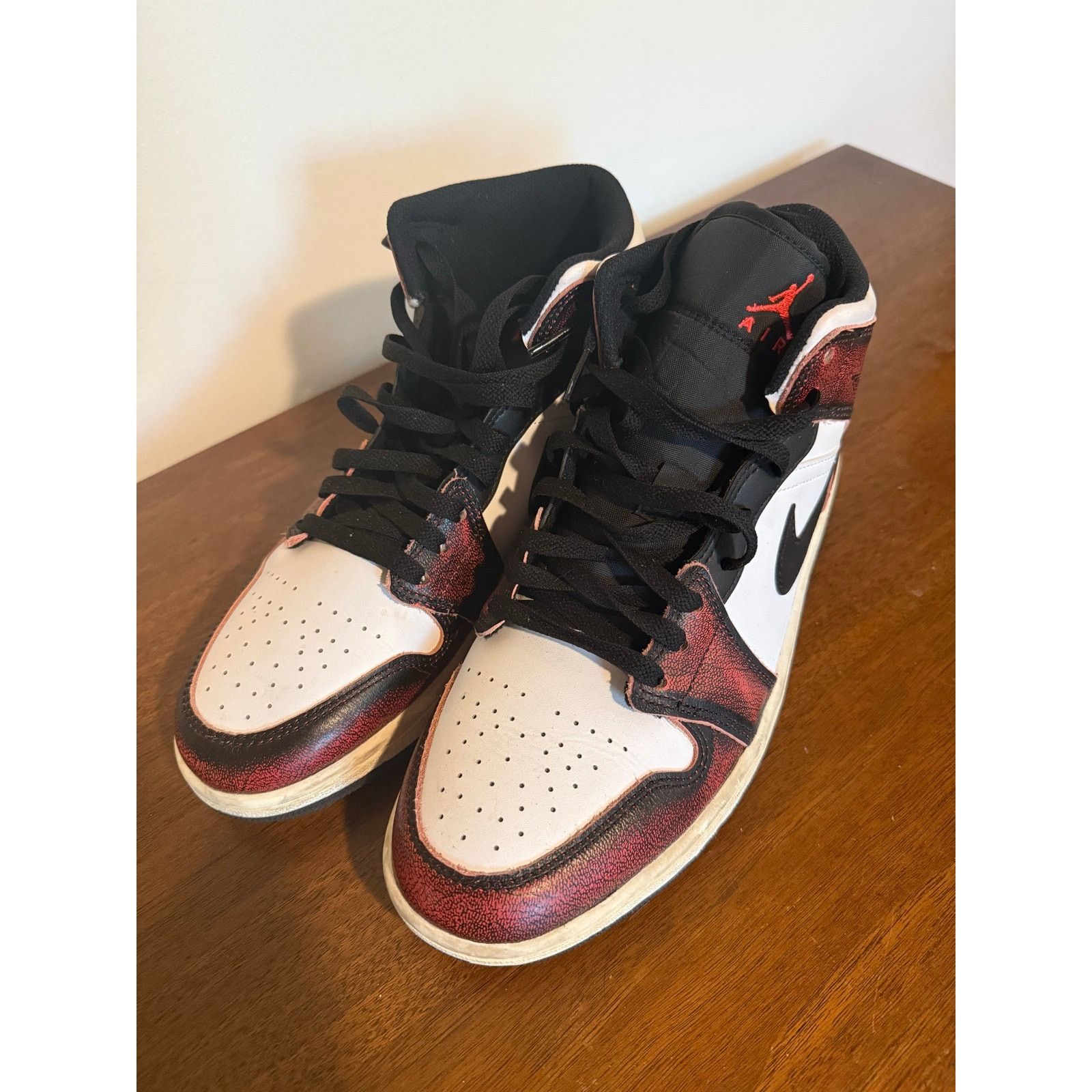 Nike Nike Air Jordan 1 Mid SE "Wear-Away" sneakers Size US 9 / EU 42 - 1 Thumbnail