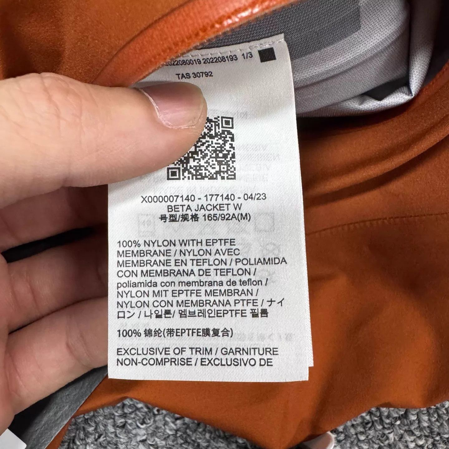 Arc'teryx Arcteryx BETA Orange Hooded Jacket M Size US M / EU 48-50 / 2 - 7 Thumbnail