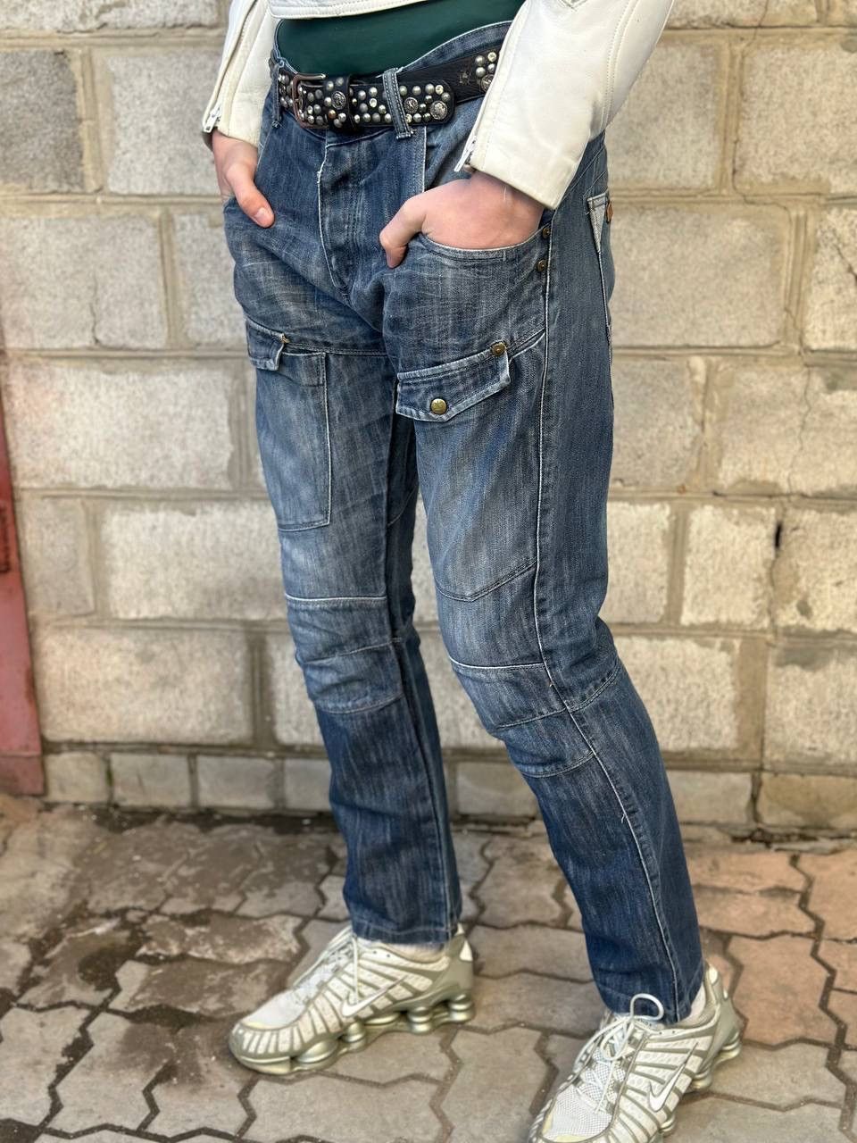 Firetrap VTG Firetrap Jeans Multi-pocket Size 34 Flared Y2K 00s USA Size US 34 / EU 50 - 1 Thumbnail