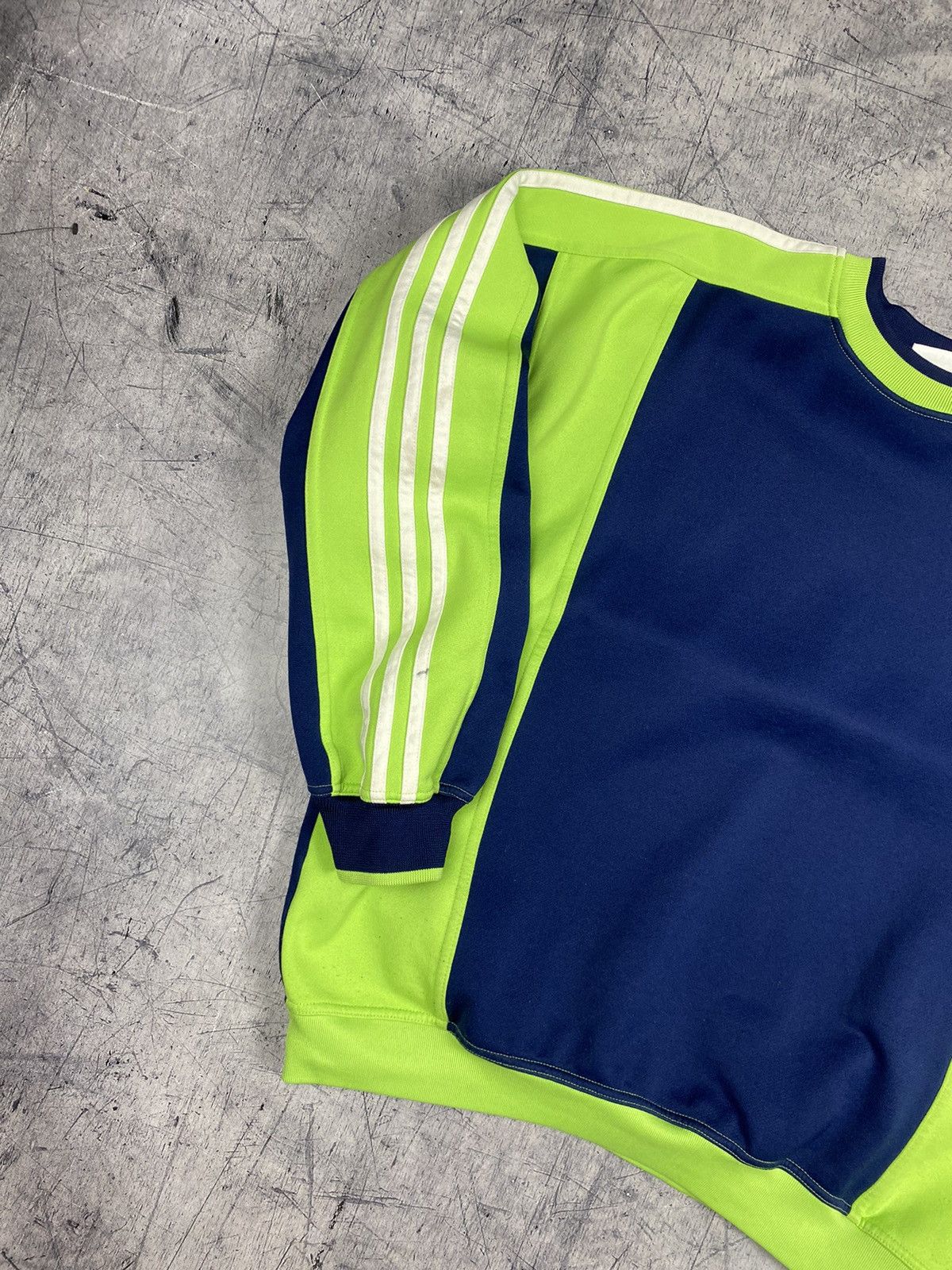 Adidas Vintage 90s Adidas Sweatshirt Size US M / EU 48-50 / 2 - 6 Thumbnail