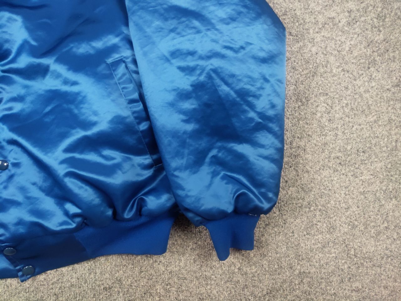 Fruit Of The Loom Vintage 80's Delta Logo Fruit Of The Loom Bomber Jacket Size US XL / EU 56 / 4 - 5 Thumbnail