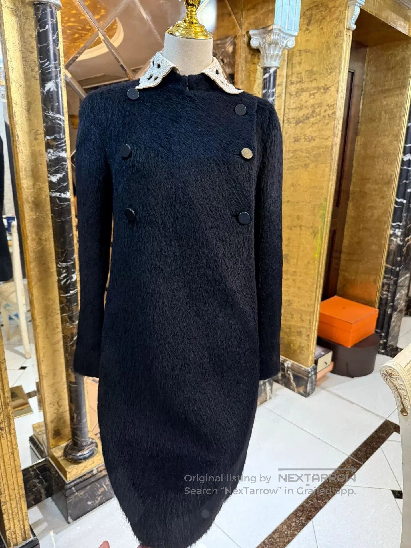 Valentino Valentino Alpaca Fur Studded Collar Coat. Size US M / EU 48-50 / 2 - 3 Thumbnail