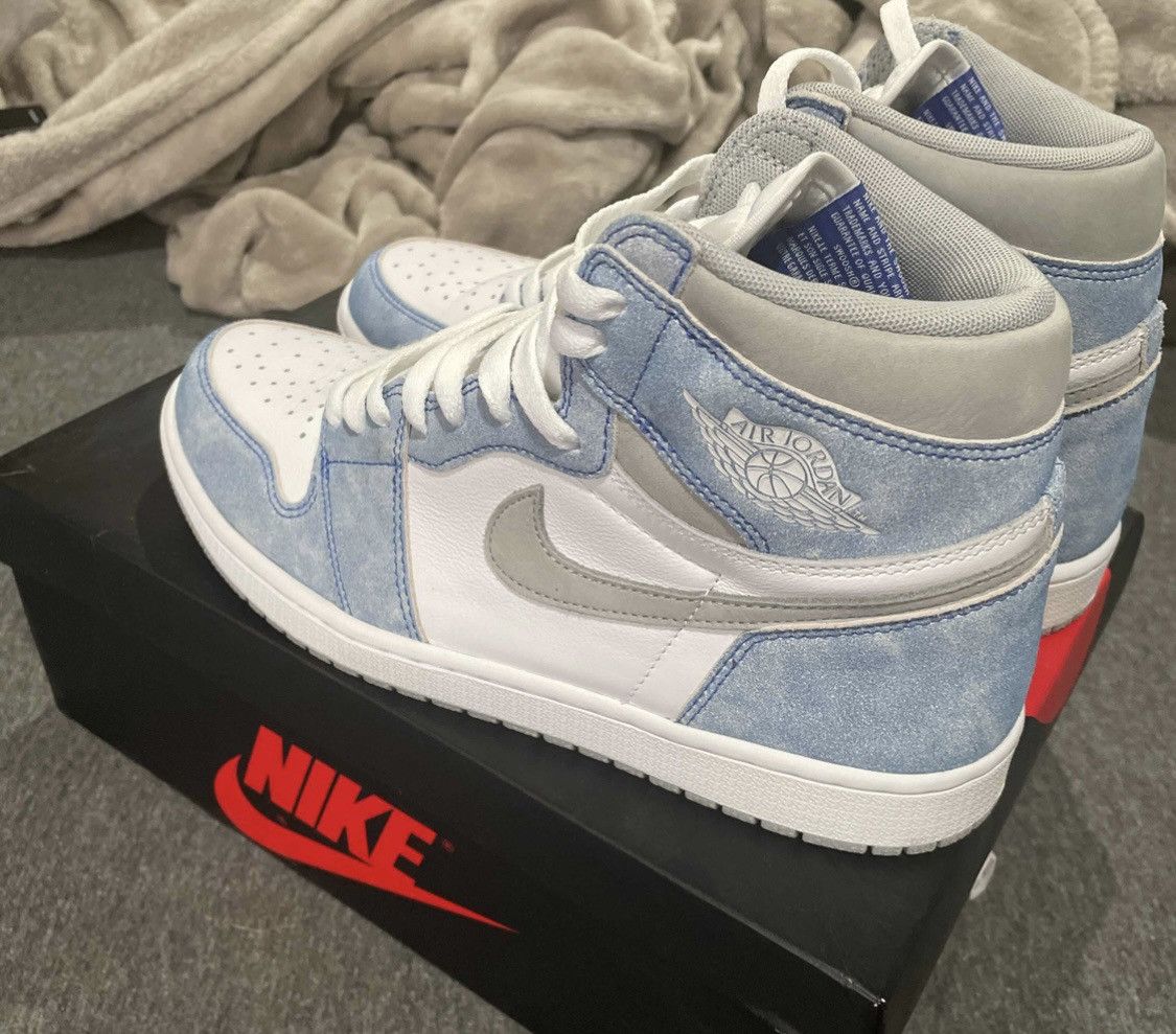 Jordan Brand Air Jordan 1 Hyper Royal 2021 Size 11 Size US 11 / EU 44 - 7 Thumbnail